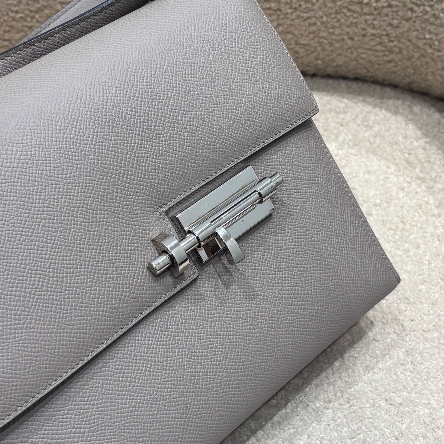 Pre owned hermes Verrou 23 