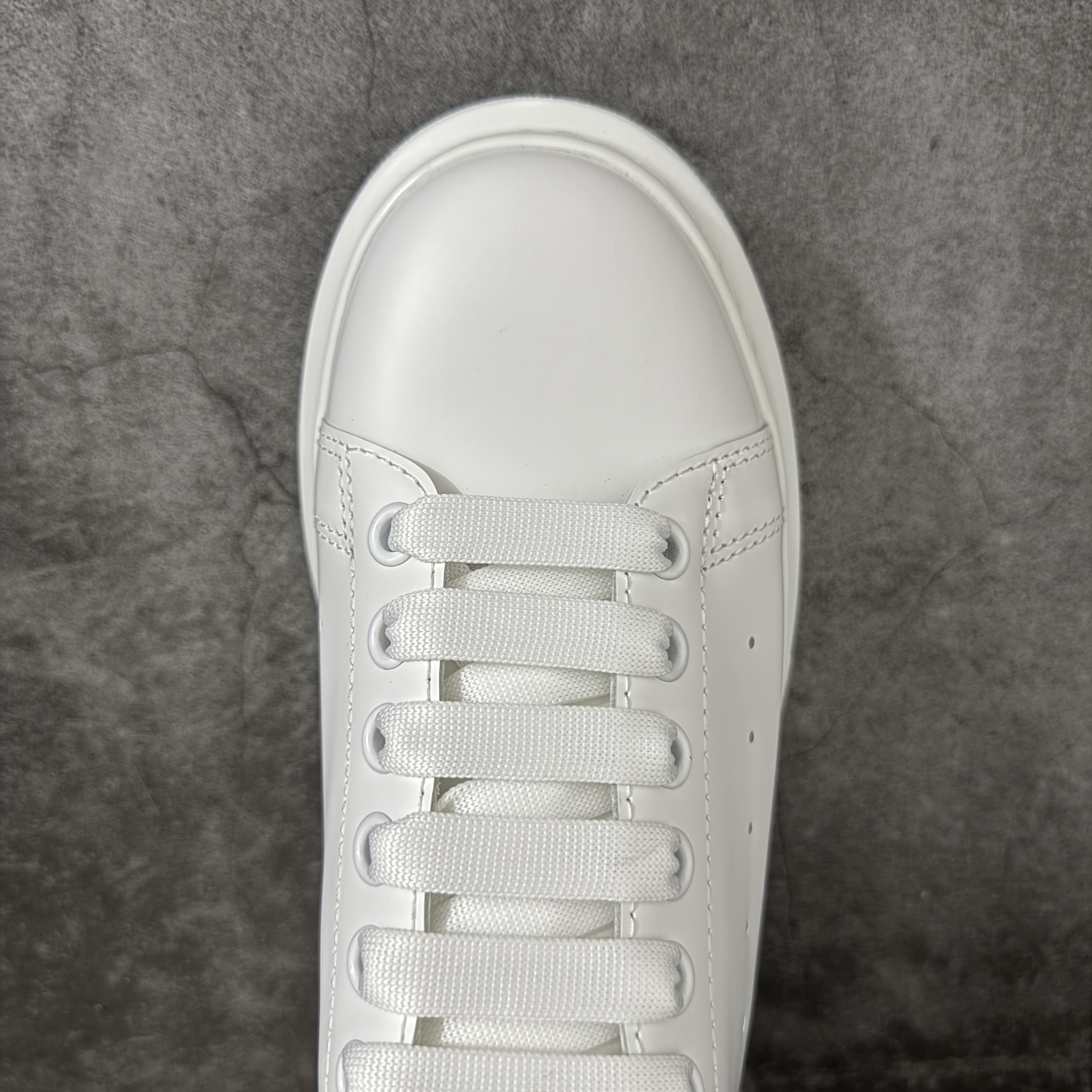 Alexander McQueen Oversized Sneaker