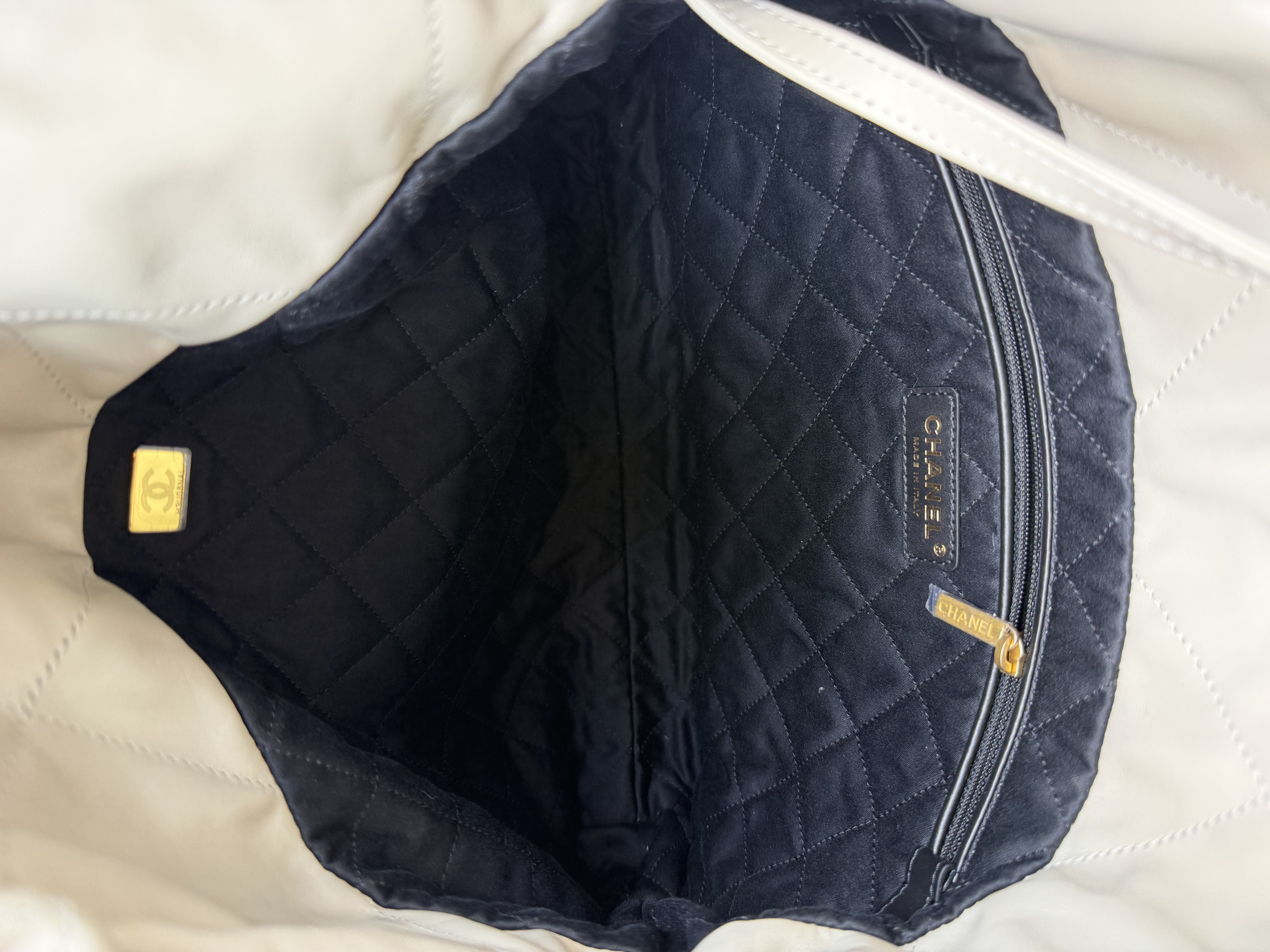 直播貨品 |  [1個-$100 2個-$300］C7