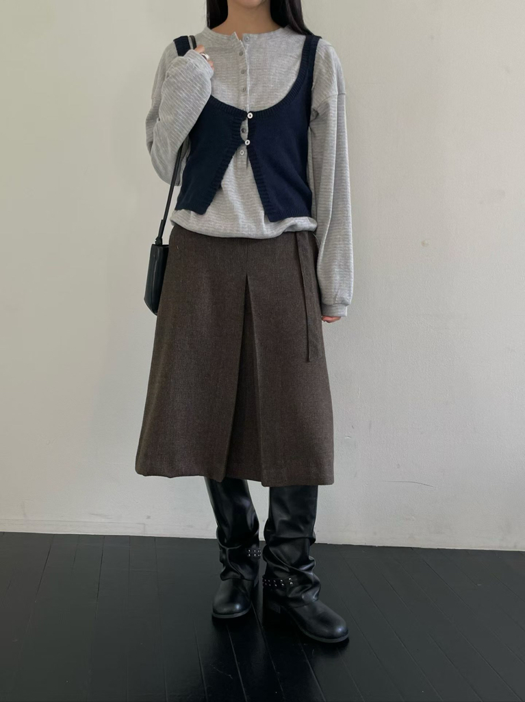 MILAE 復古格紋附腰帶前倒褶毛呢 A 字半身裙