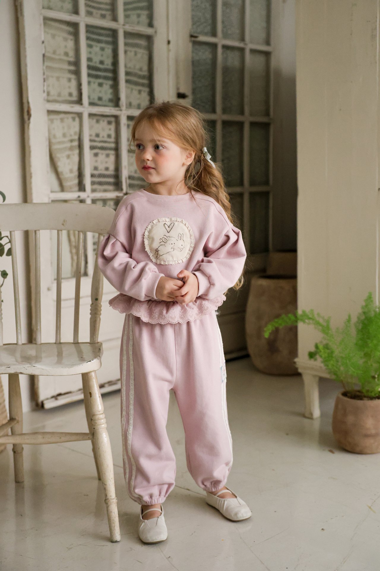 兔仔 🐰 Top / Lace Pants