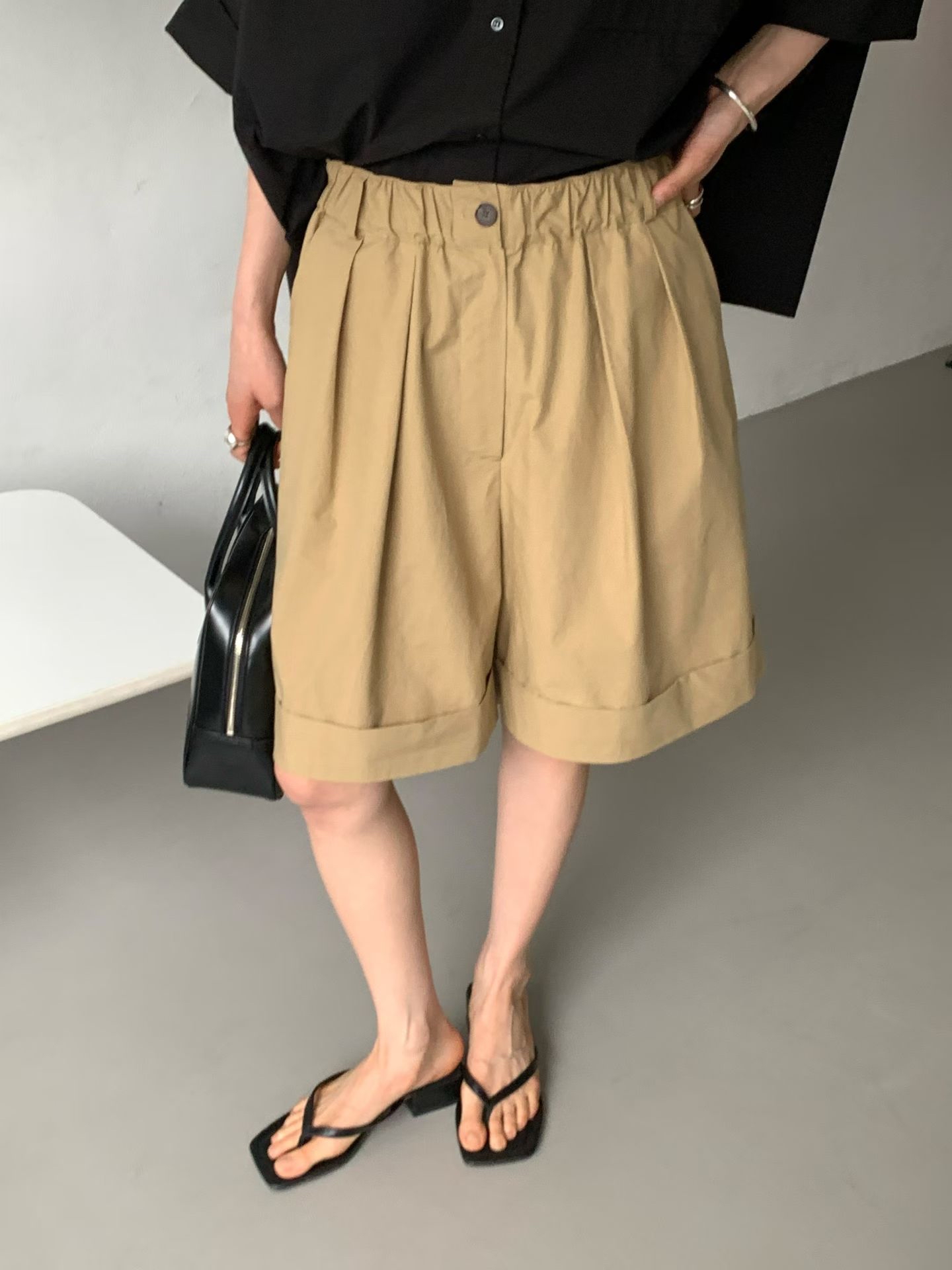 (2026SS) REVE - SHORTS