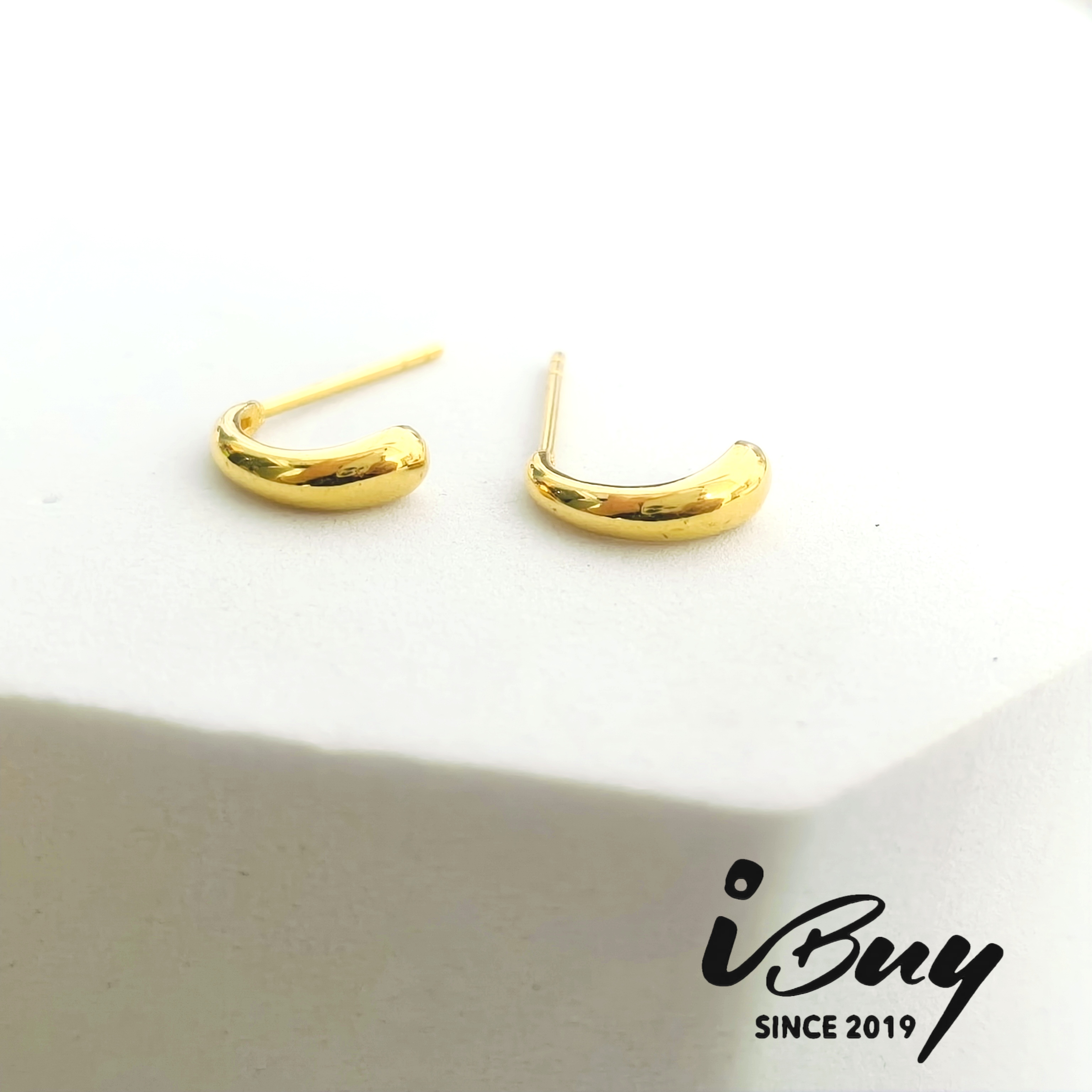 999 GOLD SMOOTH SEMI-CIRCLE EARSTUD 999 金 光身半圆耳钉
