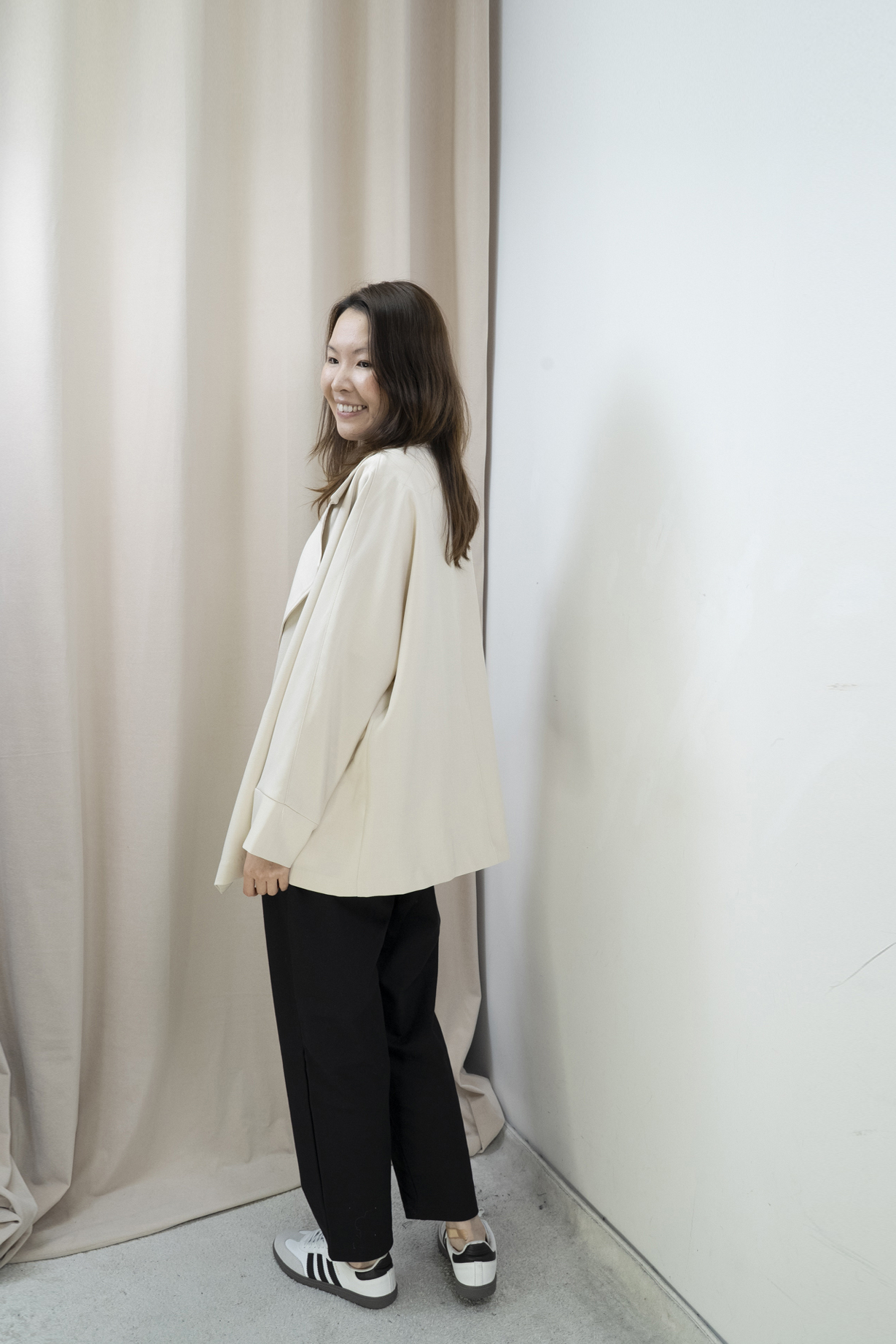 推薦！Smart Causal 必備大翻領西外（米杏色）