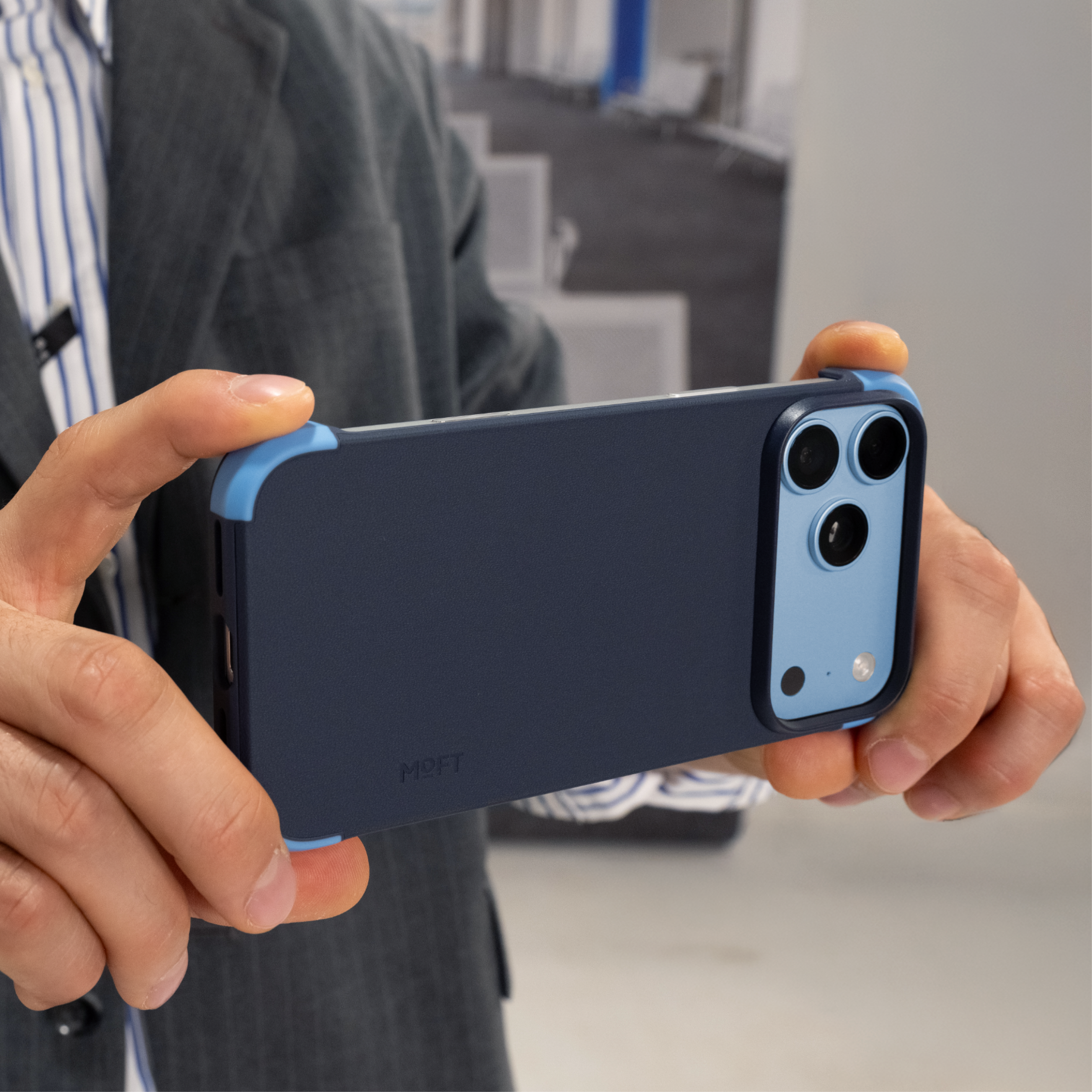 MOFT Frame Case for iPhone 18 Pro Max MOVAS™ 無邊框磁力保護殼