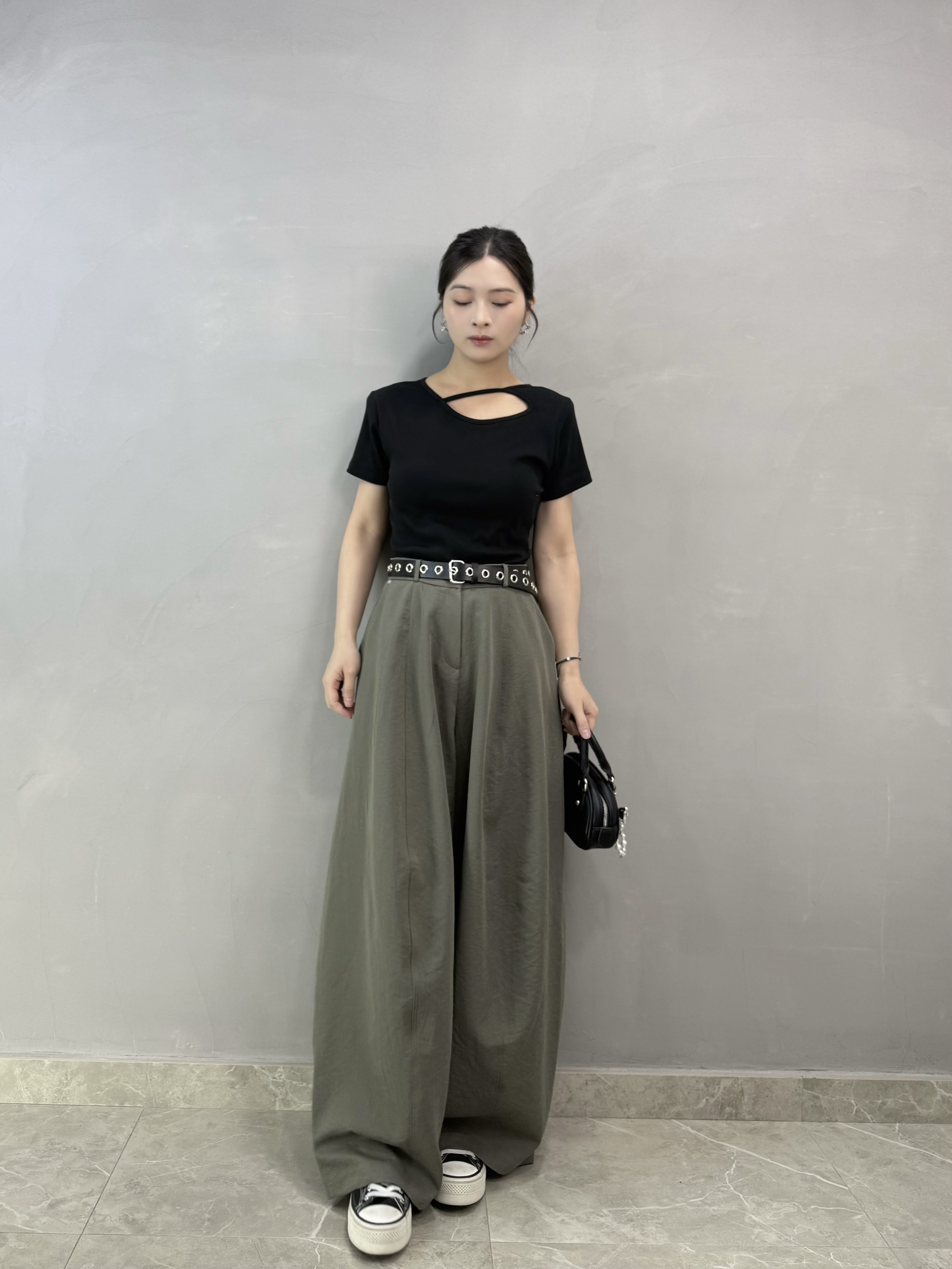 T74 設計領暗紋tee