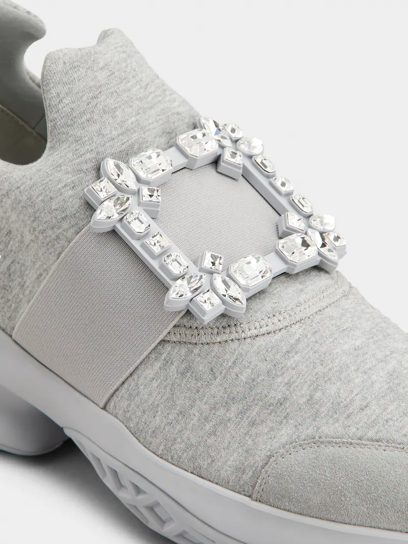 限時優惠✨新色🆕訂貨🍒RV VIV’ Run 鑽扣灰色sneaker Size 35.5-39/40