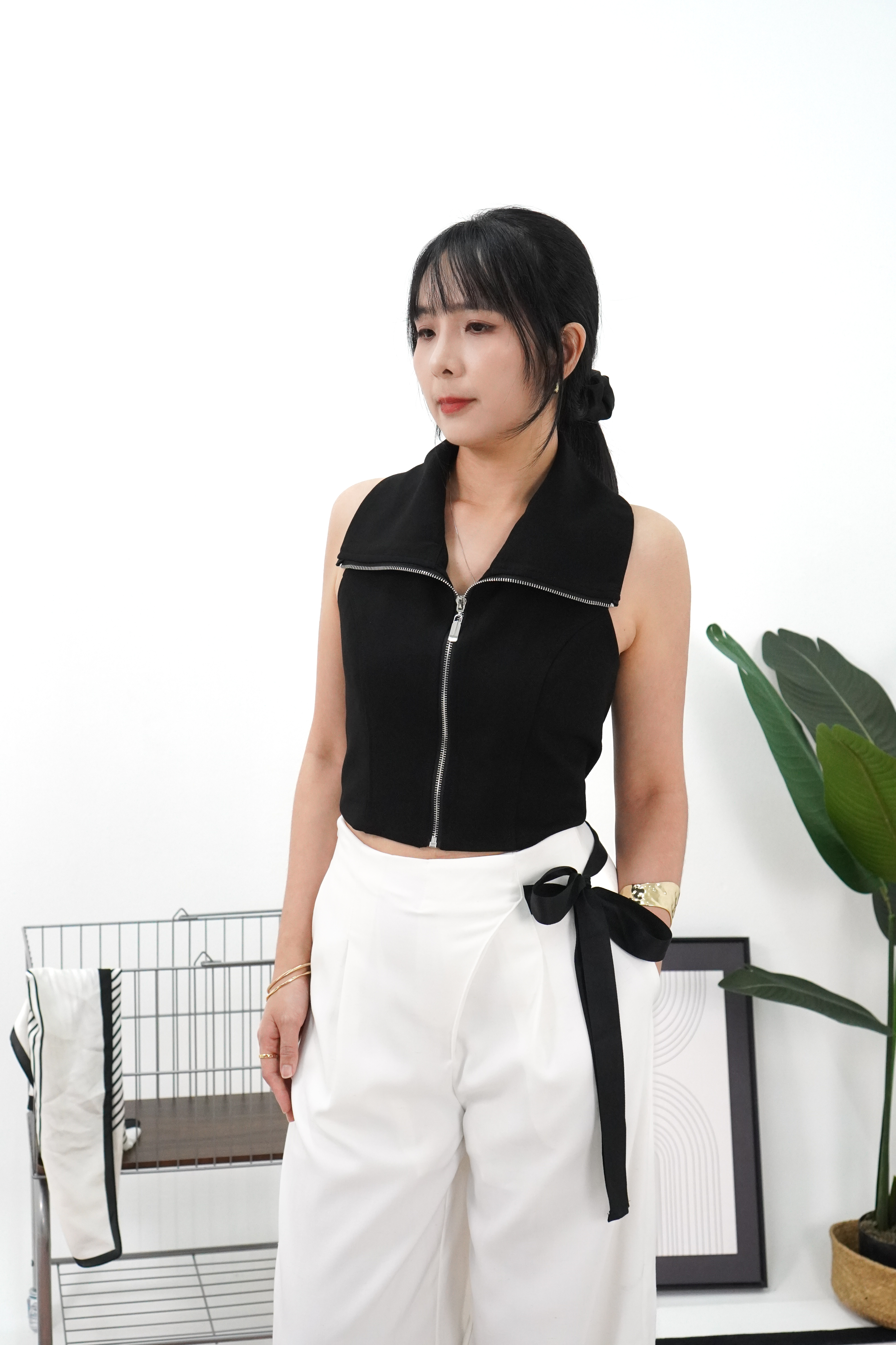 【设计师款】拉链翻领背心 