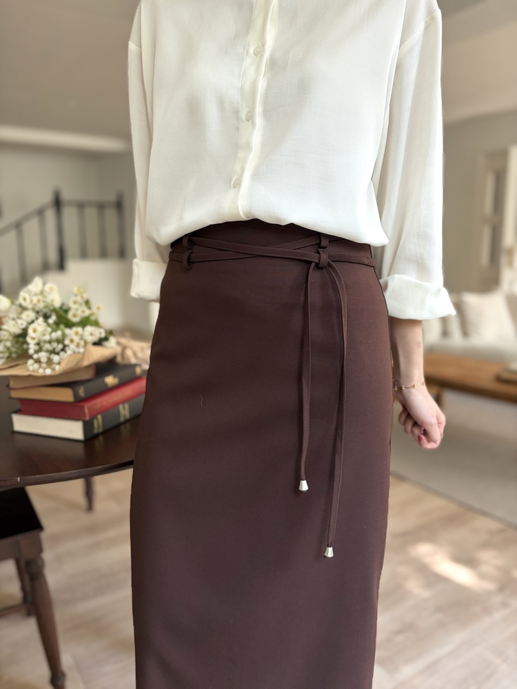 Double-Loop String Belt Skirt (Brown)