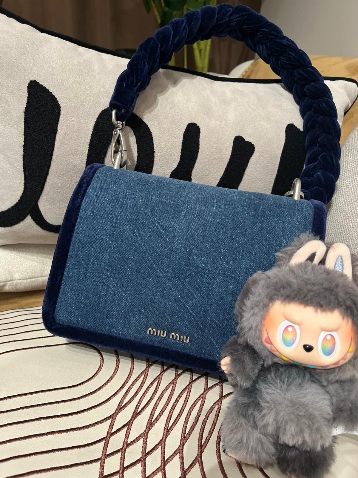 MIU MIU DENIM & VELVET SHOULDER BAG,100%Authentic ,98%new ✅ certificate✅dust bag