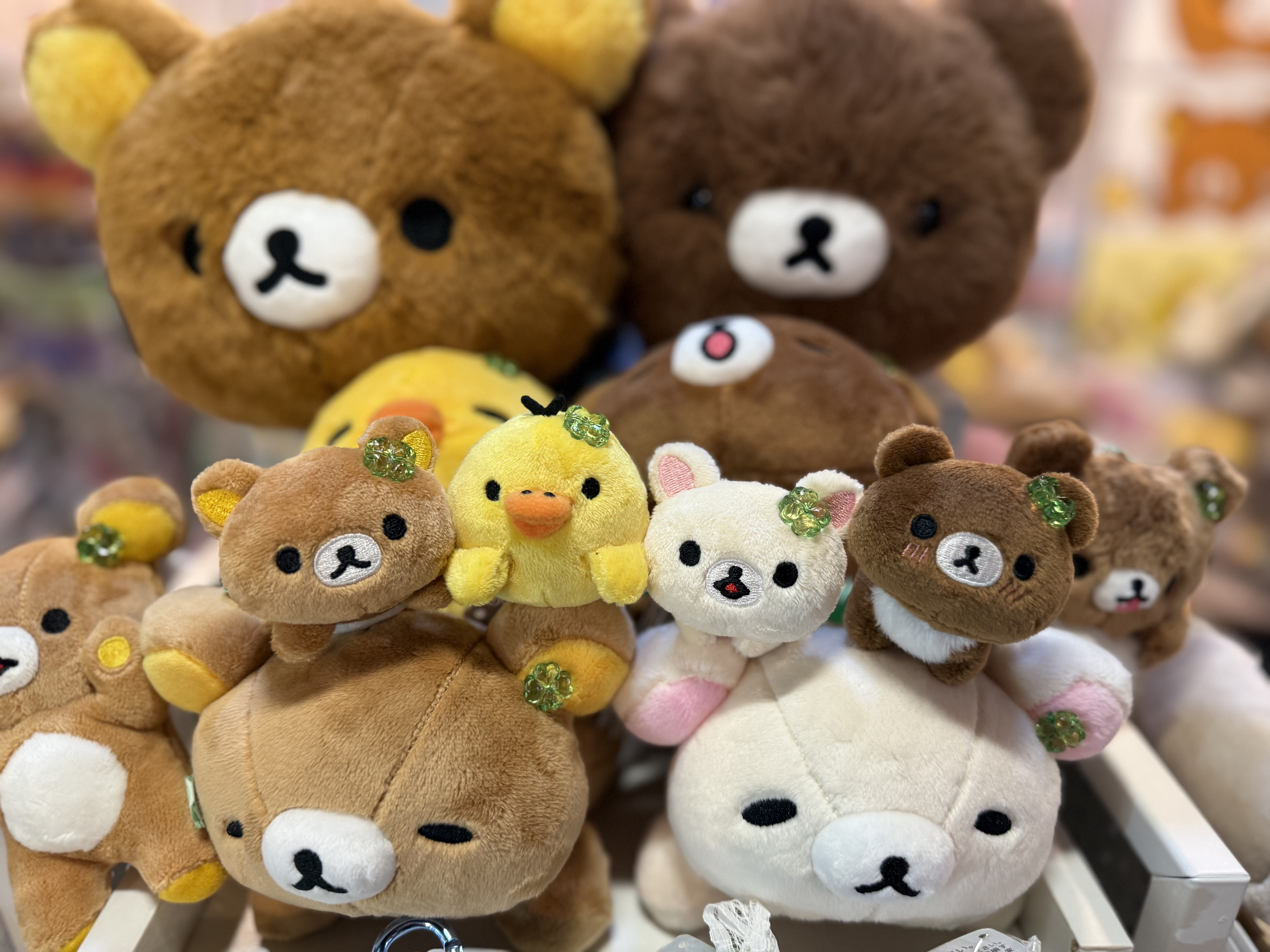 《現貨》全新小熊10週年紀念四葉草系列趴地手玉公仔