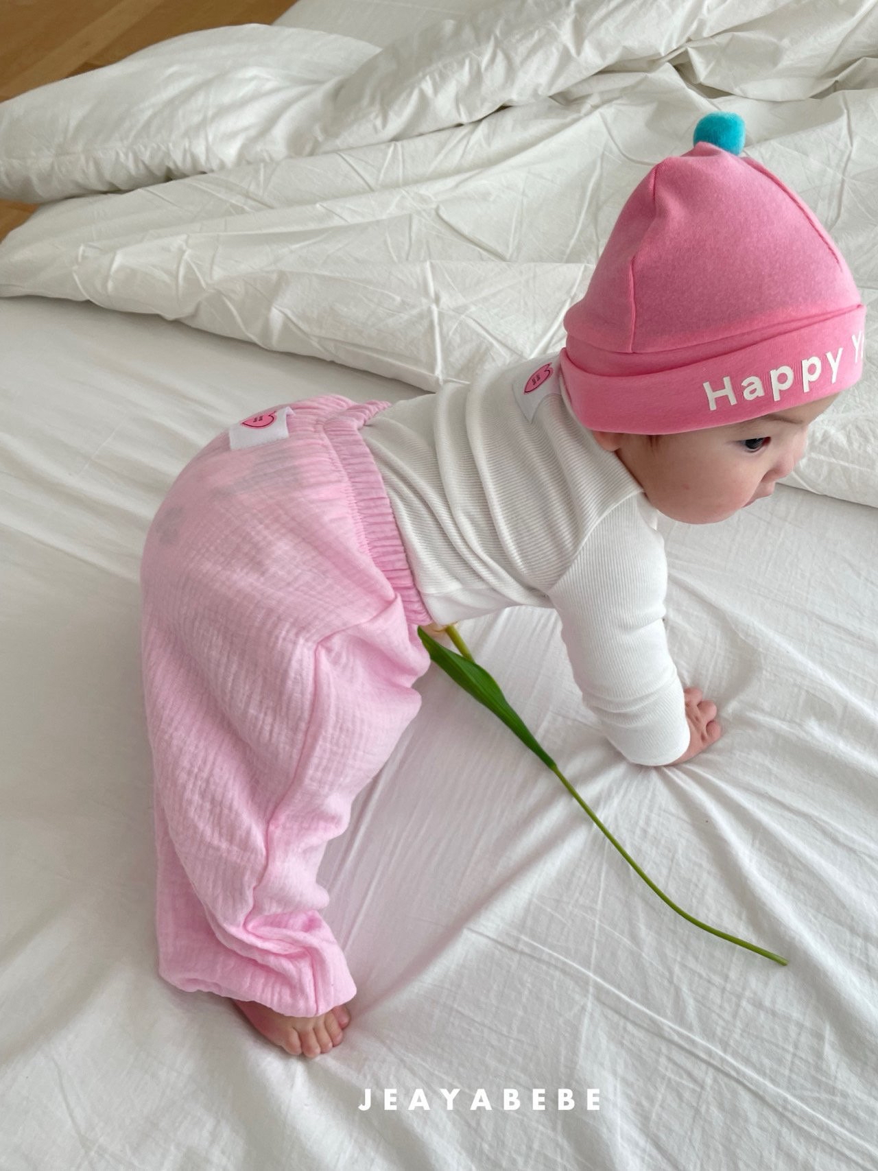 🇰🇷jeayabebe set (tee+pants)