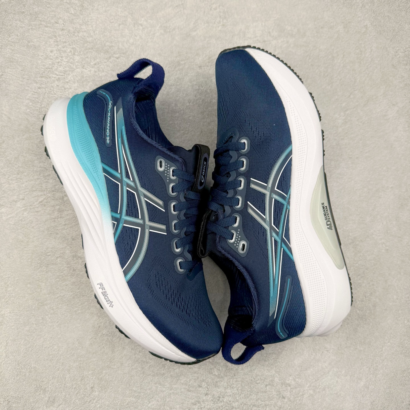 Asics Gel-Kayano 32