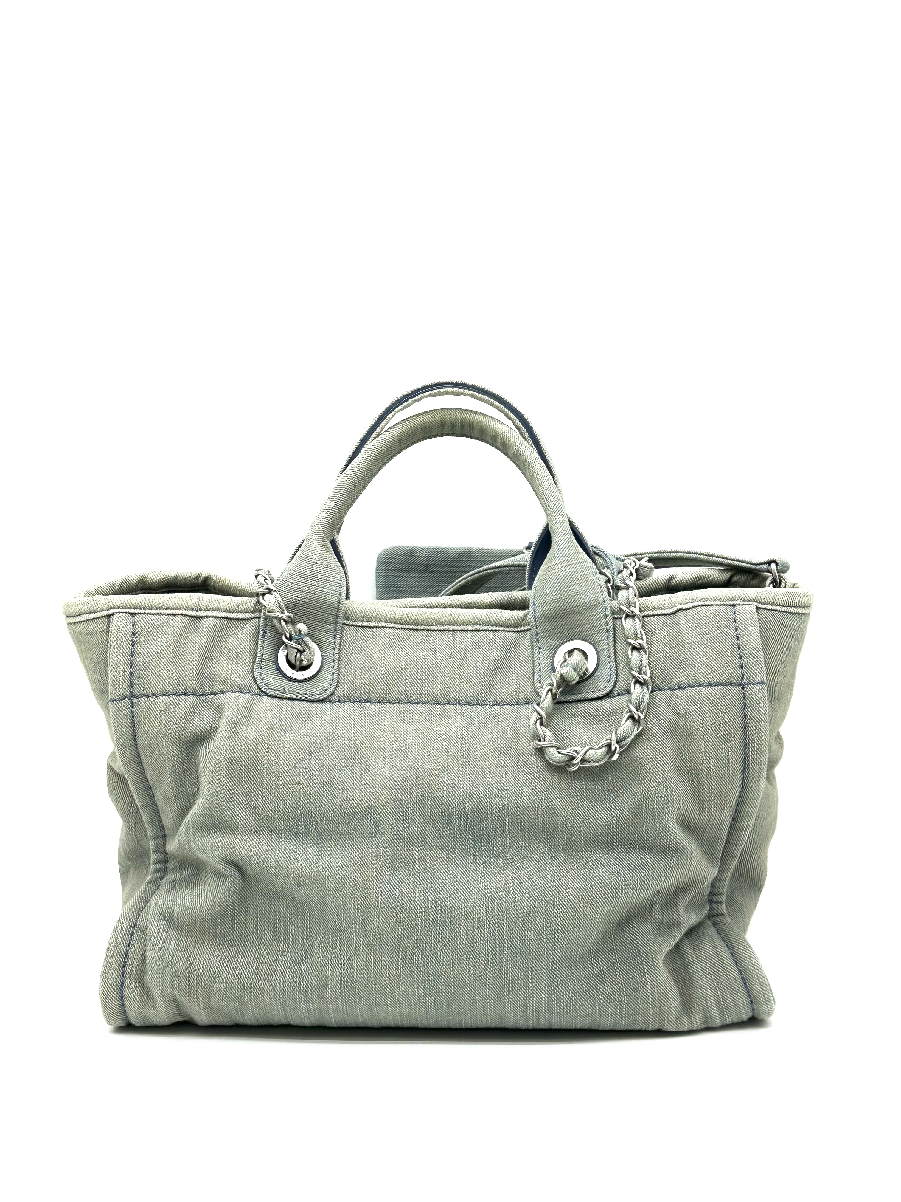 Pre-Owned CHANEL Denim Deauville Tote / Product Code: 26042103