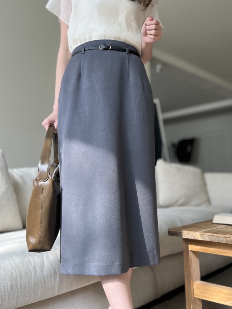 Atelier Belted Skirt (Charcoal)