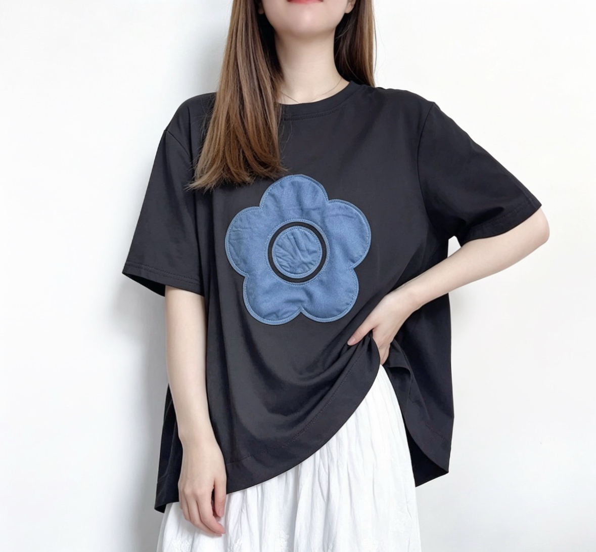 ☀️夏日優惠☀️ 日系刺繡大花撞色Tee