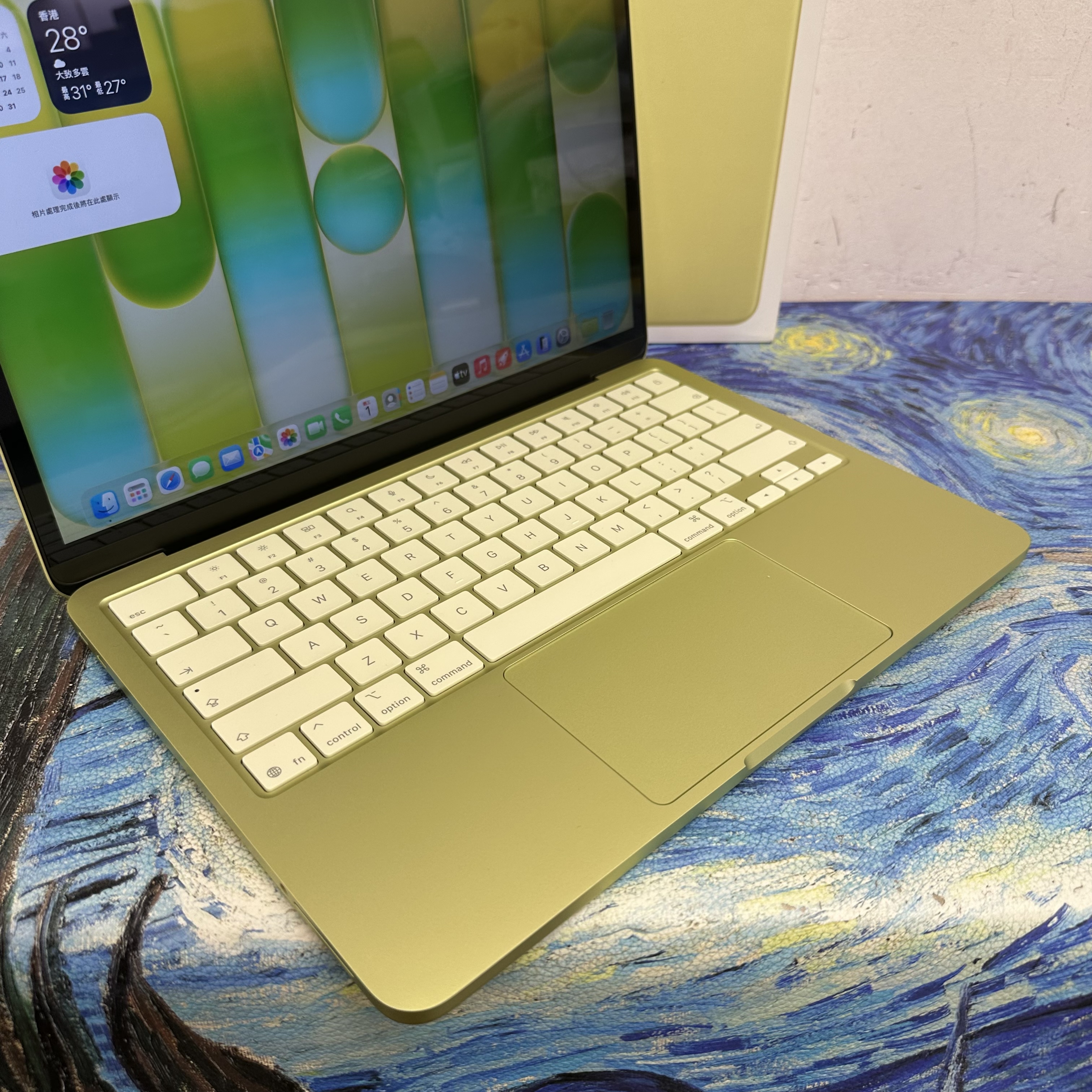 #5996 APPLE  MacBook Neo A18 Pro CPU/ 8GB Ram/256GB SSD/5核心GPU/Liquid Retina Mon/13吋/黃色/Gaming Laptop / Notebook / 超強續航能力/文書機 / 畫圖 / 剪片 / Movie / Netflix 