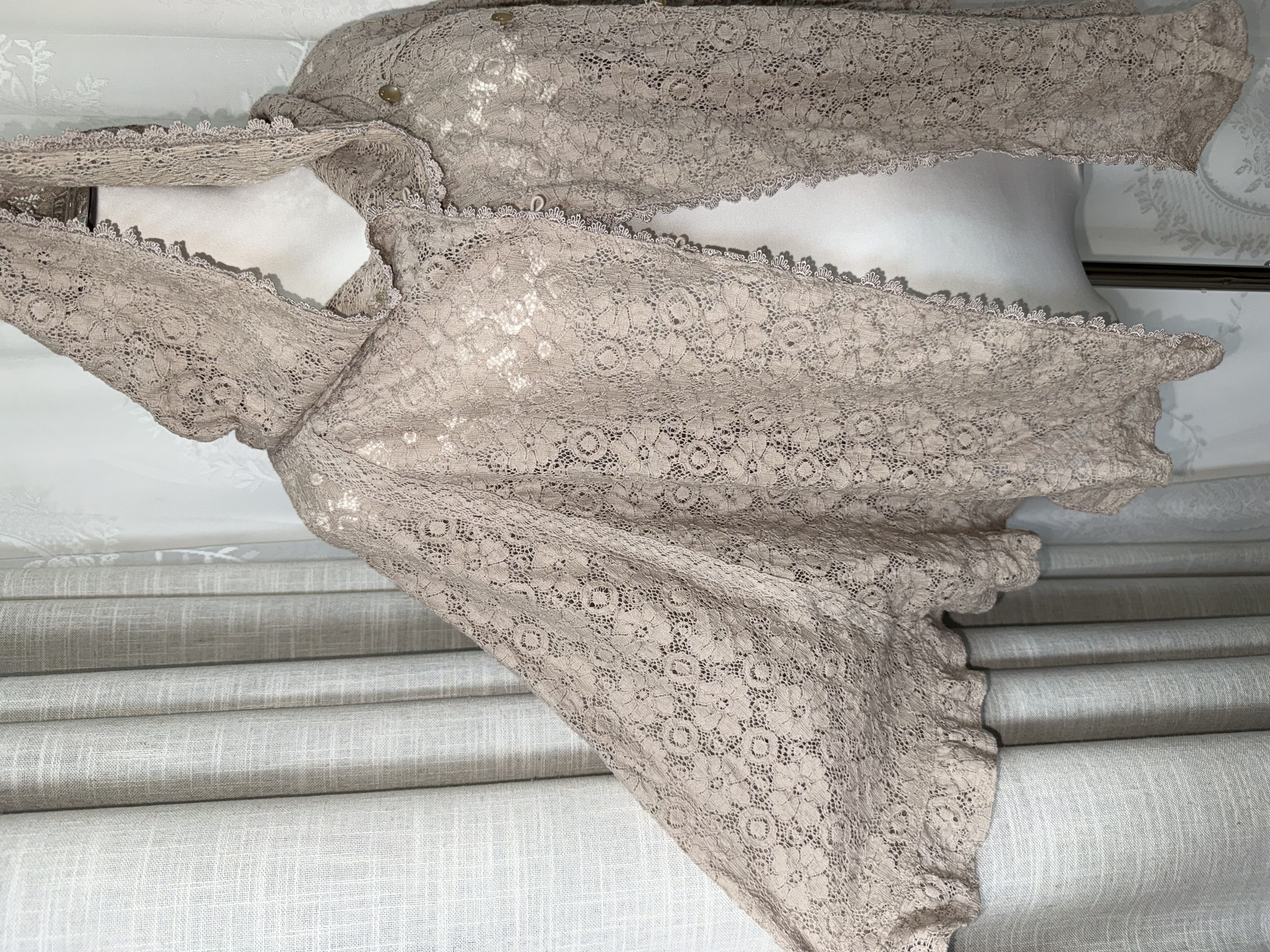 Lotus root pink Lace with Open Collar Coat