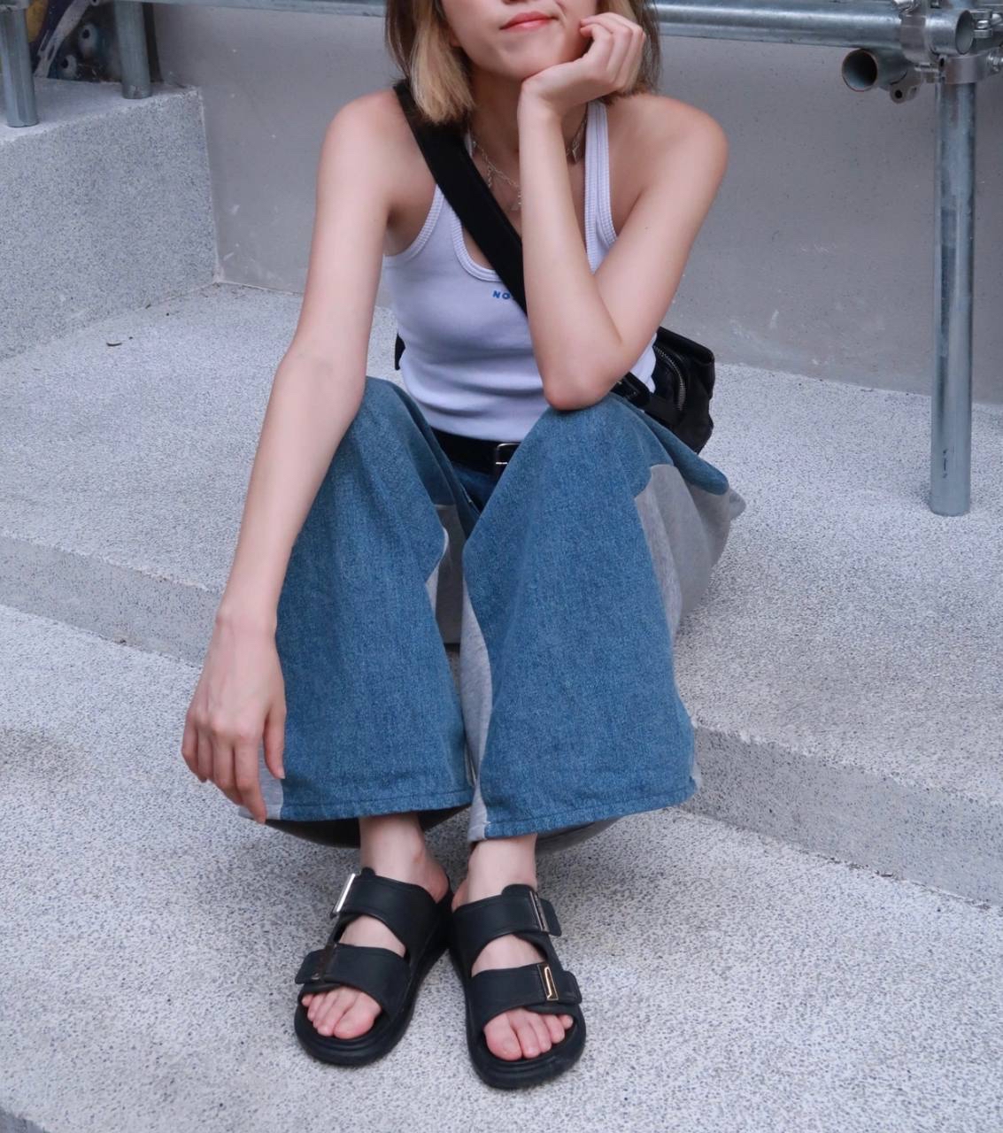 夏天必入款！訂貨📮McQueen 防水拖鞋 size 35-40