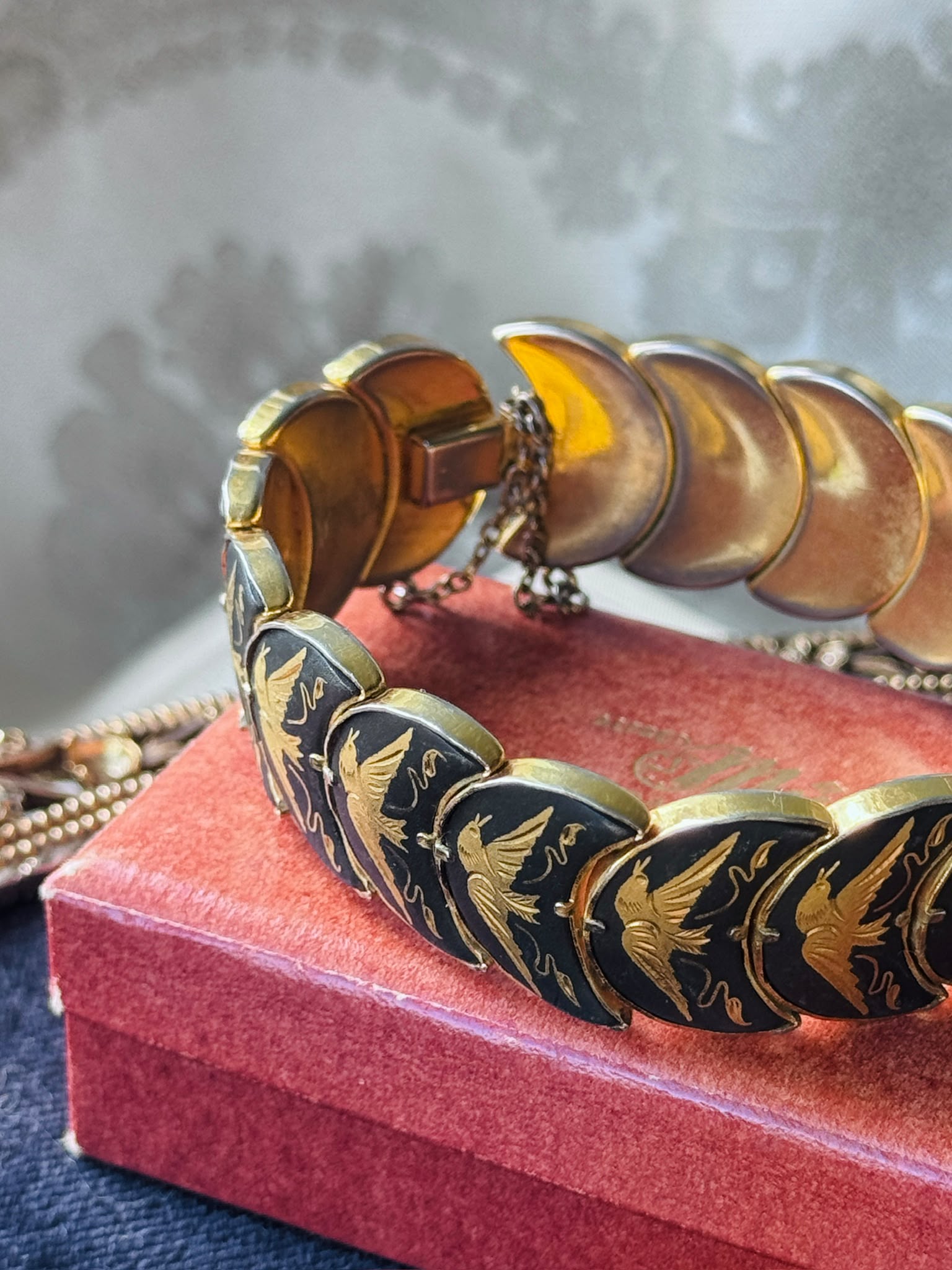 Mid-Century Black & Gold Damascene Crescent Shape Bird Bracelet  - 7.5" (MT2617)
