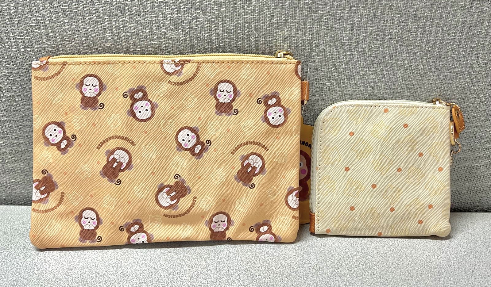 🌐 Sanrio global 限定 馬騮仔 多用途萬用袋套裝