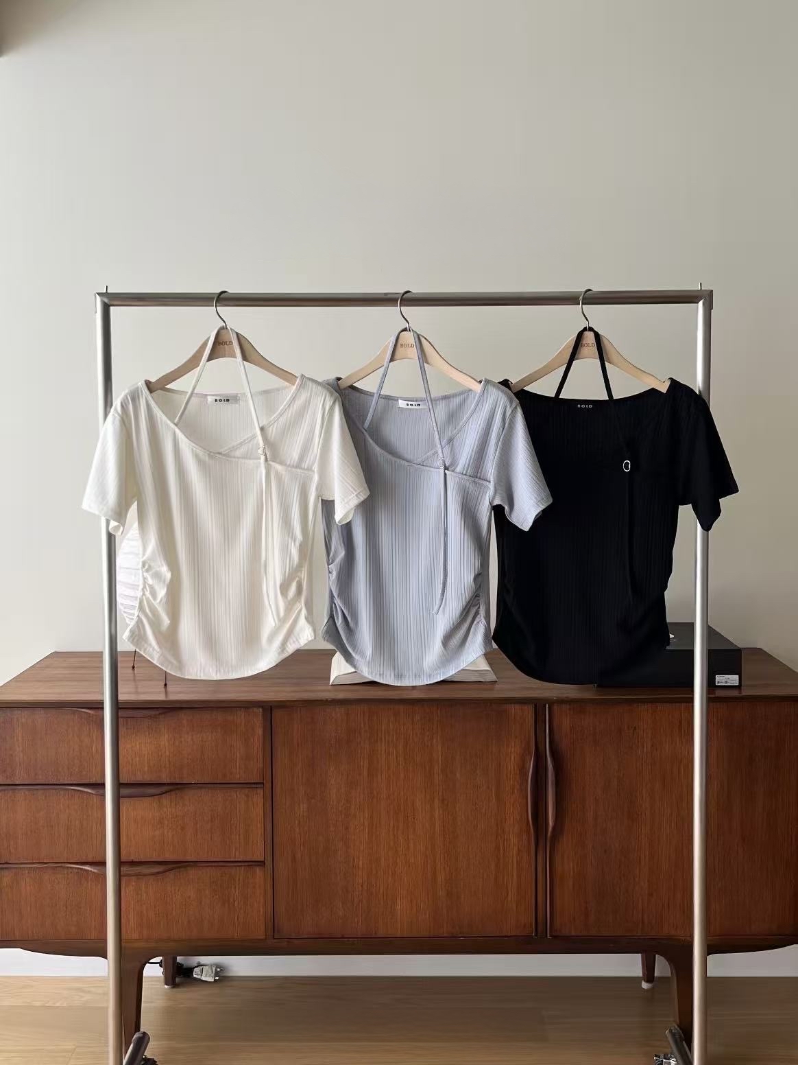 B20 掛頸側皺摺Top 