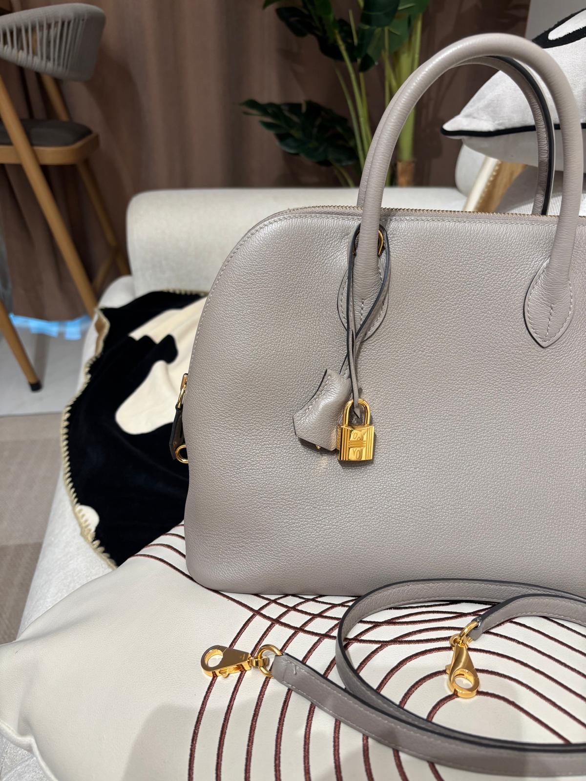 Hermes Bolide 1923 30 STAMP Y M8銀河灰 100%Authentic,98%new ✅key lock ✅dust bag✅box