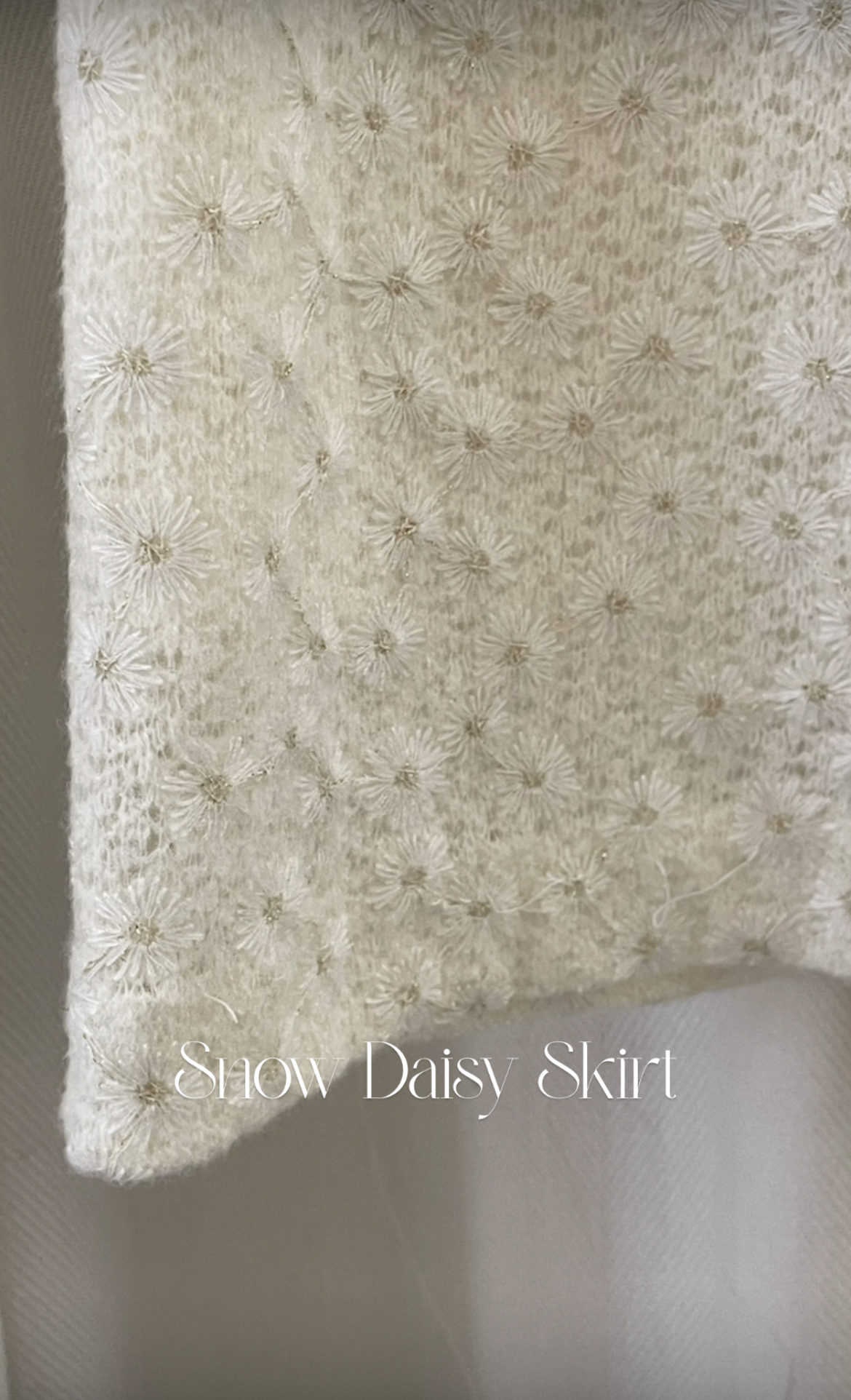 ❄️| SNOW DAISY SKIRT