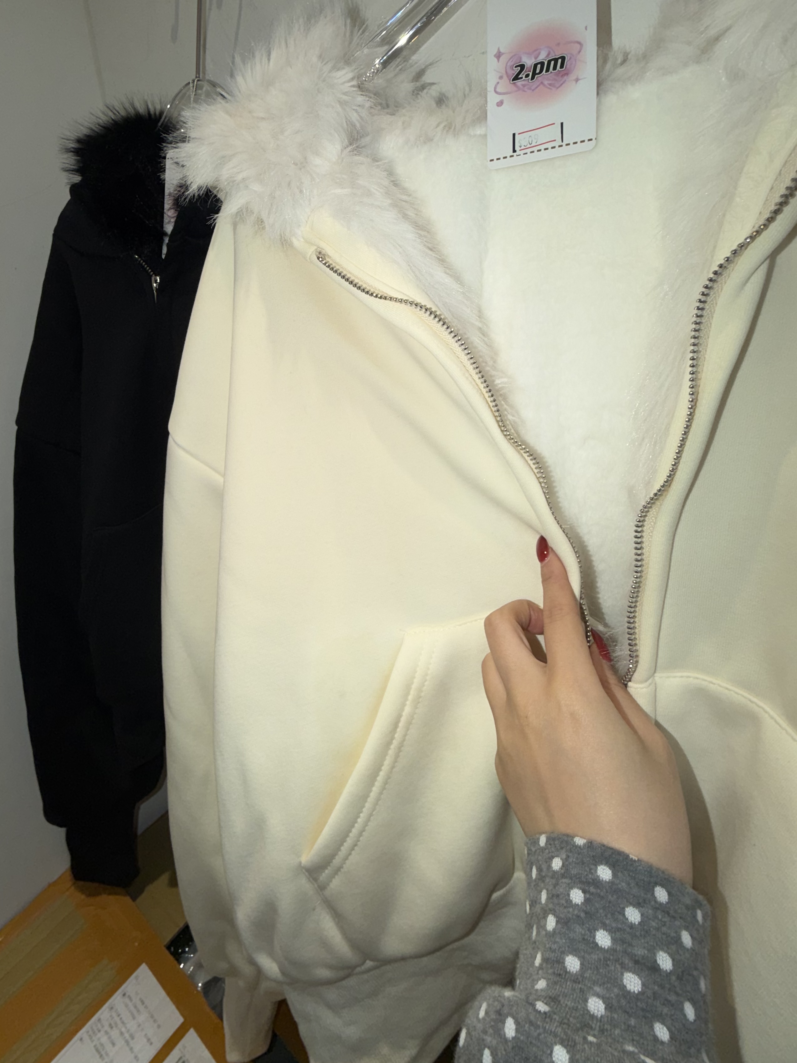 已售罄❌ 東大門秋冬毛毛帽厚毛款jacket （2colour）