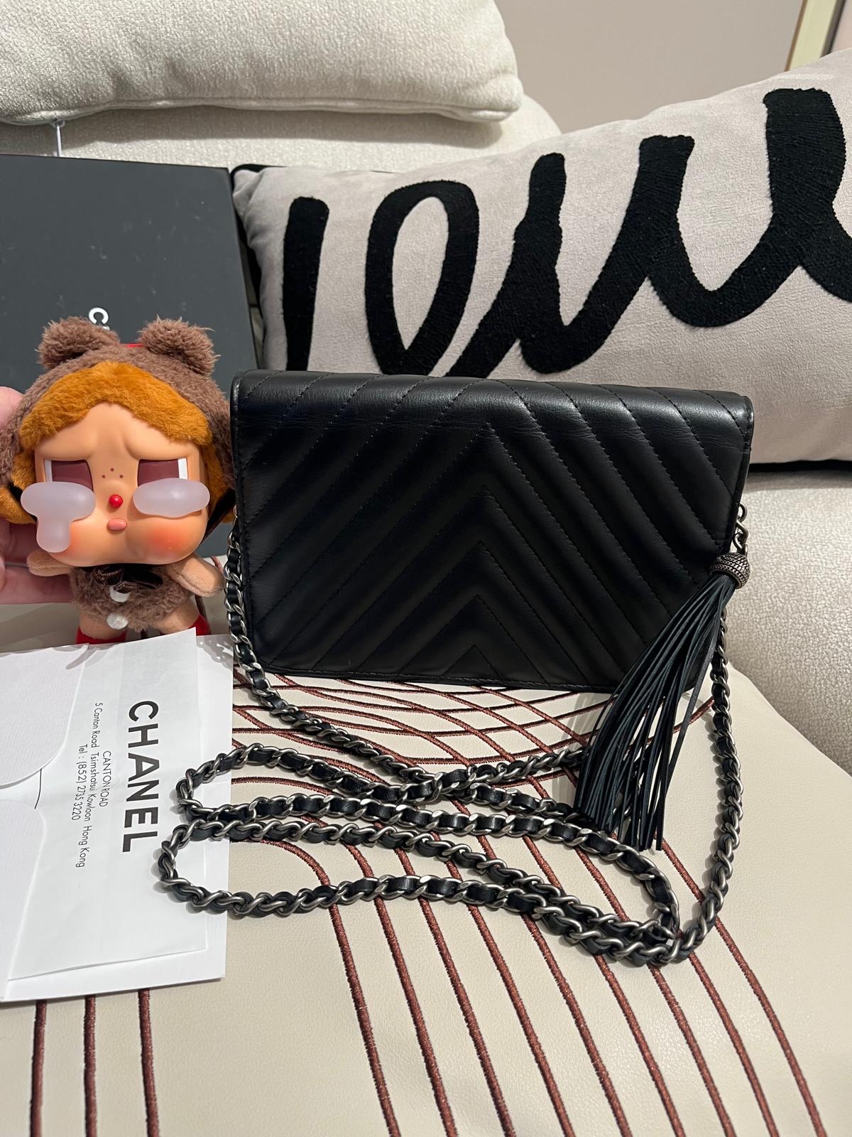 未使用品 Chanel wallet on chain 限量版，牛皮 100%Authentic ,Unused ✅專門店收據✅28Card✅box