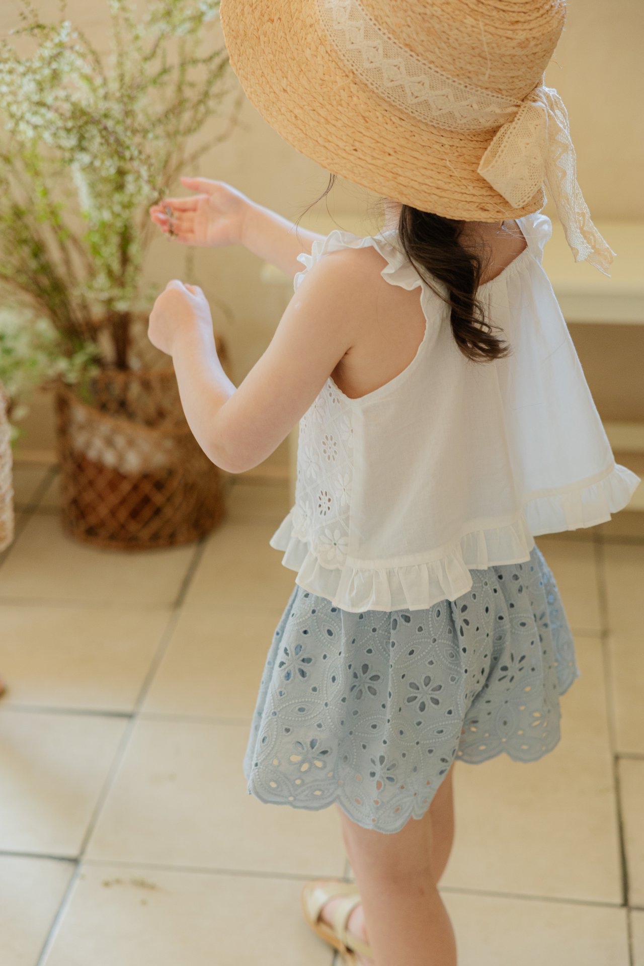 Flo | Lace skirt pants (Blue 110(95-105)
