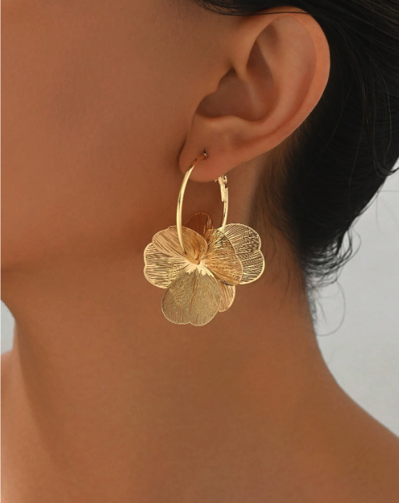 Petal Gleam Hoop Earrings