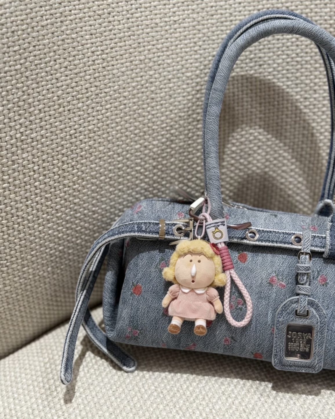 放空系金髮洋裝呆呆妹掛件