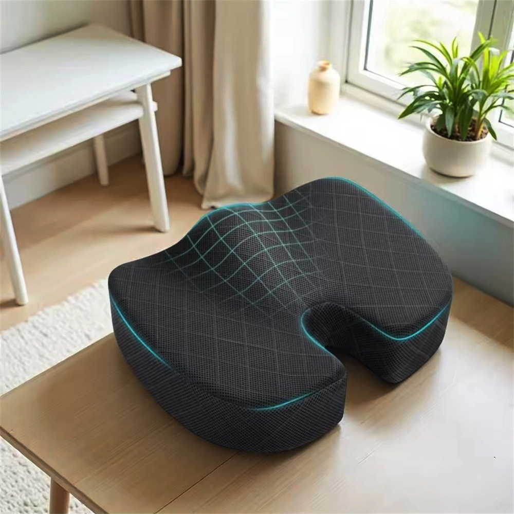 記憶棉人體工學慢回彈坐墊 黑色 UB0284