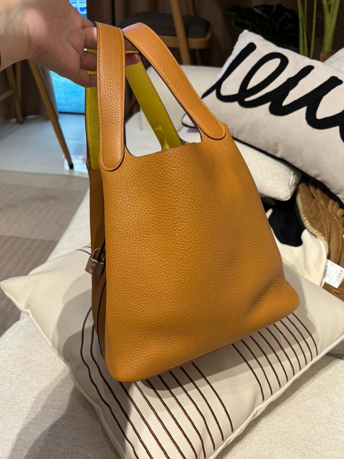 Hermes Picotin 22,STAMP Y 芝麻色銀扣 100%Authentic ,unused ✅key lock✅dust bag✅box 