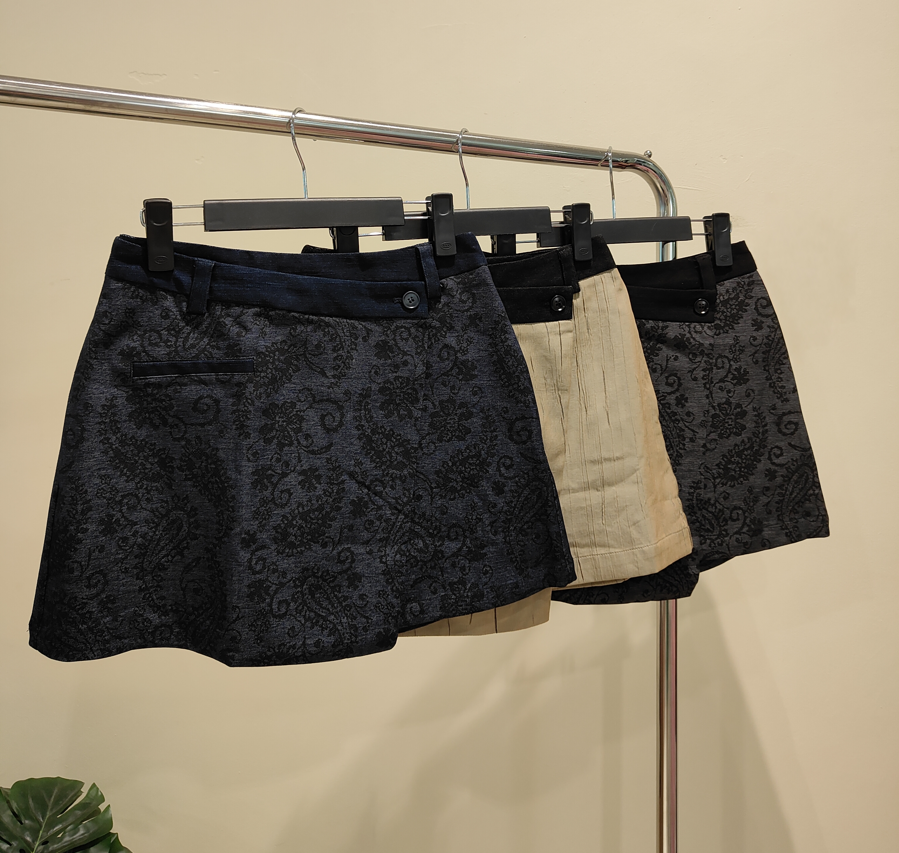  独家花纹裤裙 1394