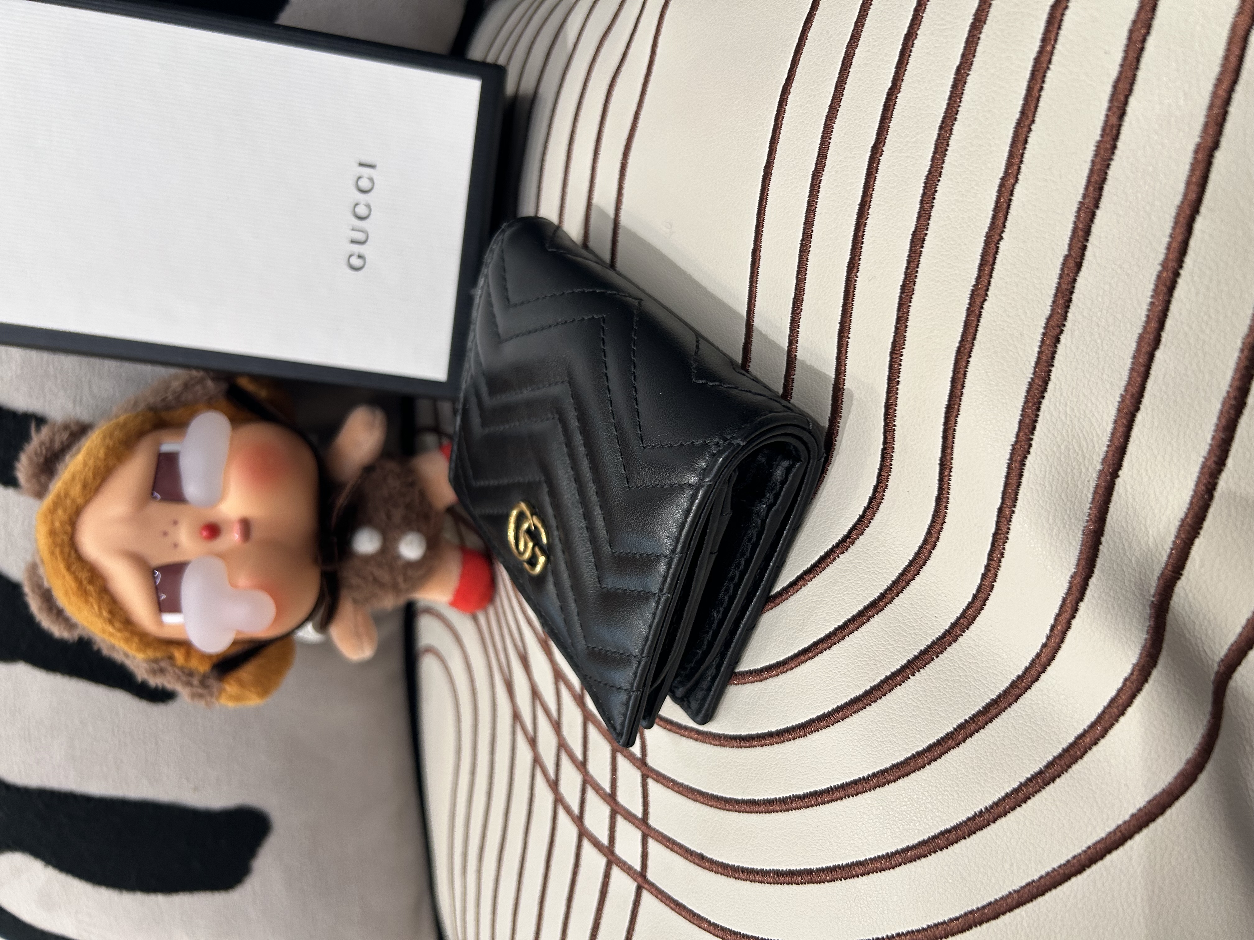 Gucci gg marmont wallet 黑色牛皮金扣 100%Authentic ,99%new✅box