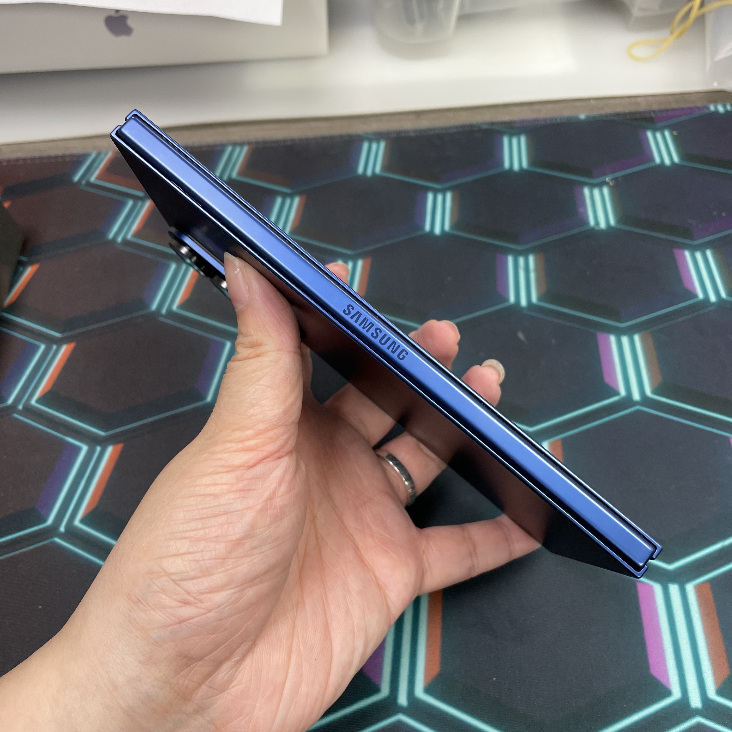 *7906 Galaxy Z Fold 7 完美機 12+256GB 藍色 blue