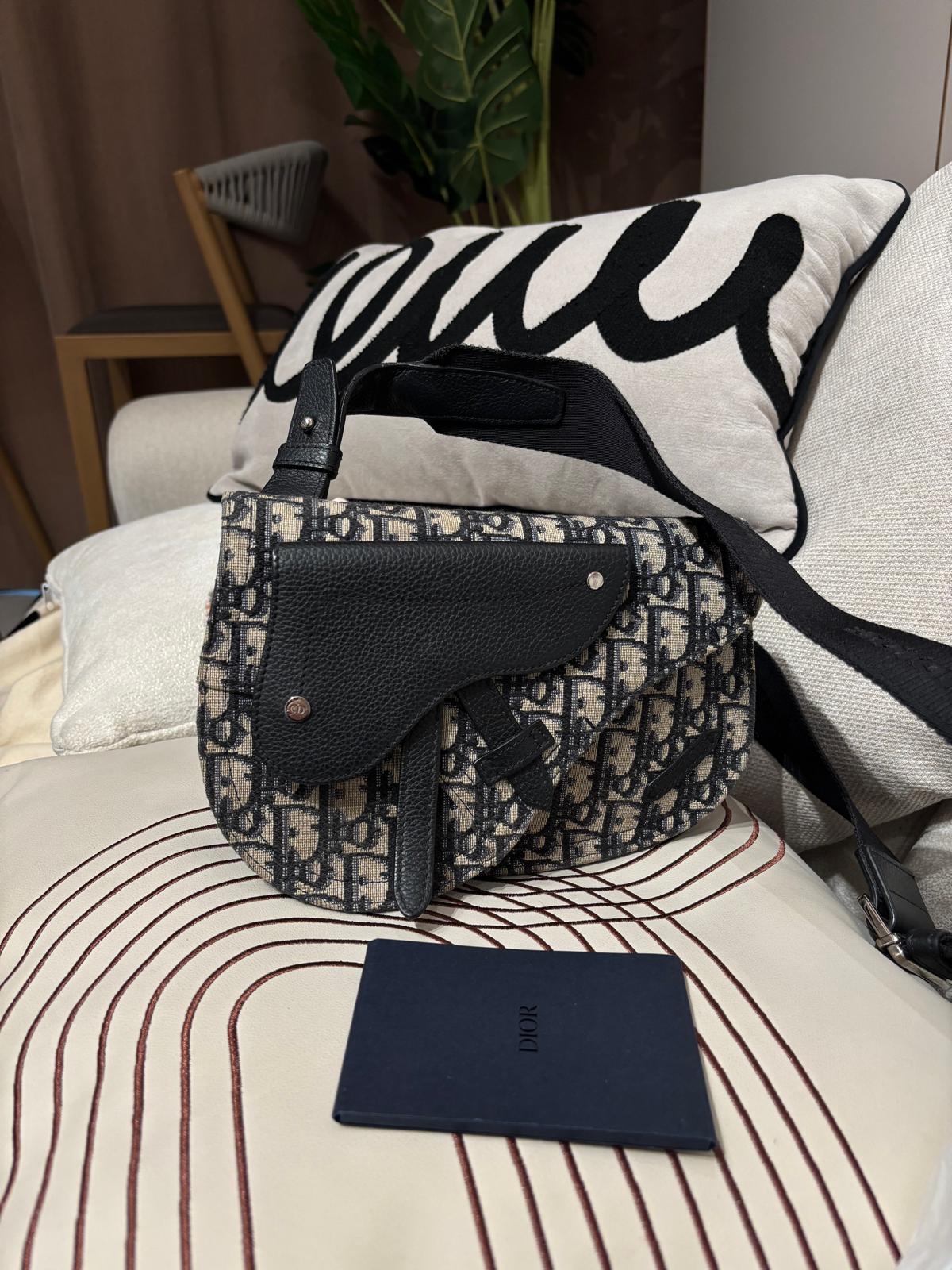 Dior saddle pouch Crossbody Bag 100%Authentic ,95%new ✅dust bag