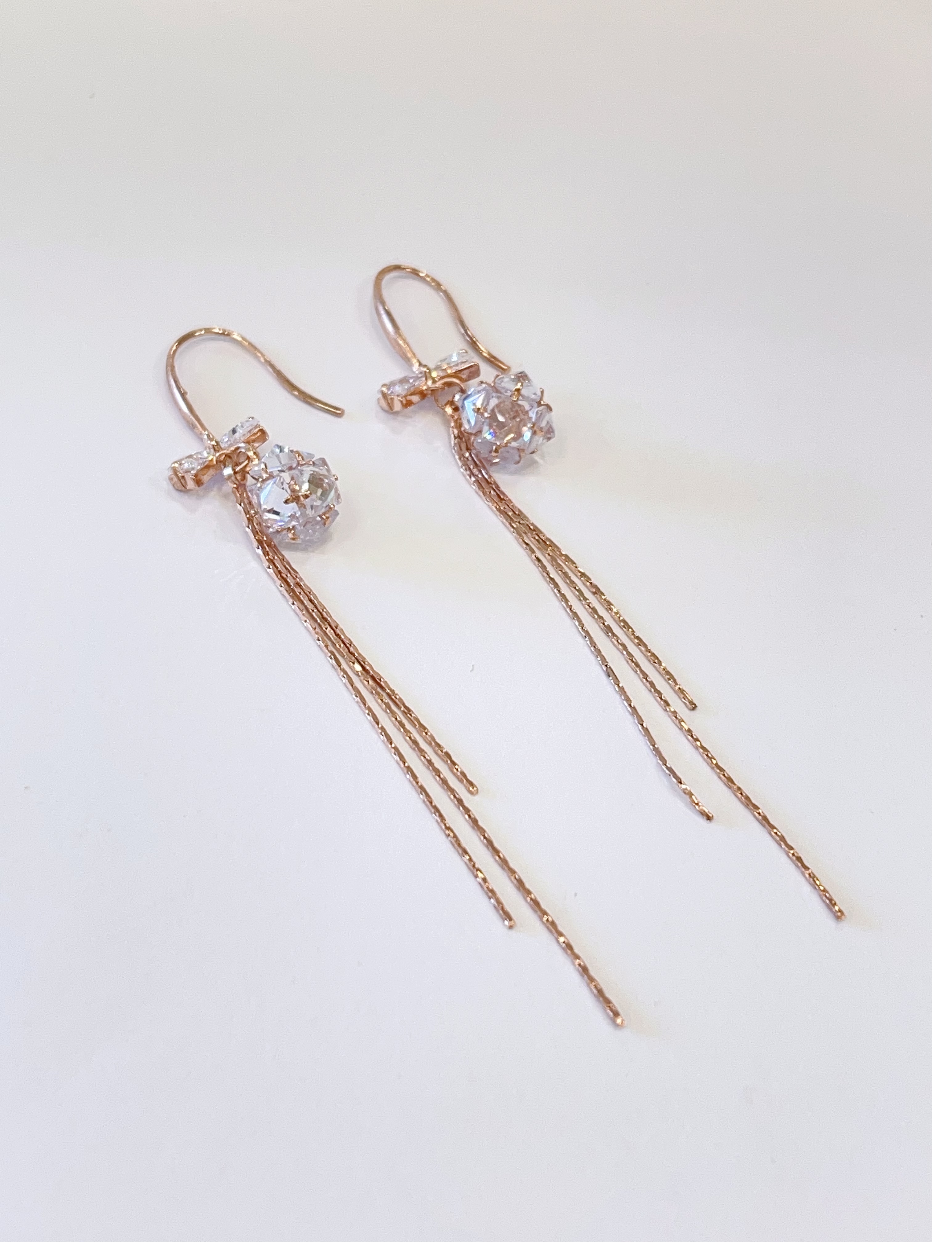 气质蝴蝶结锆石流苏耳环