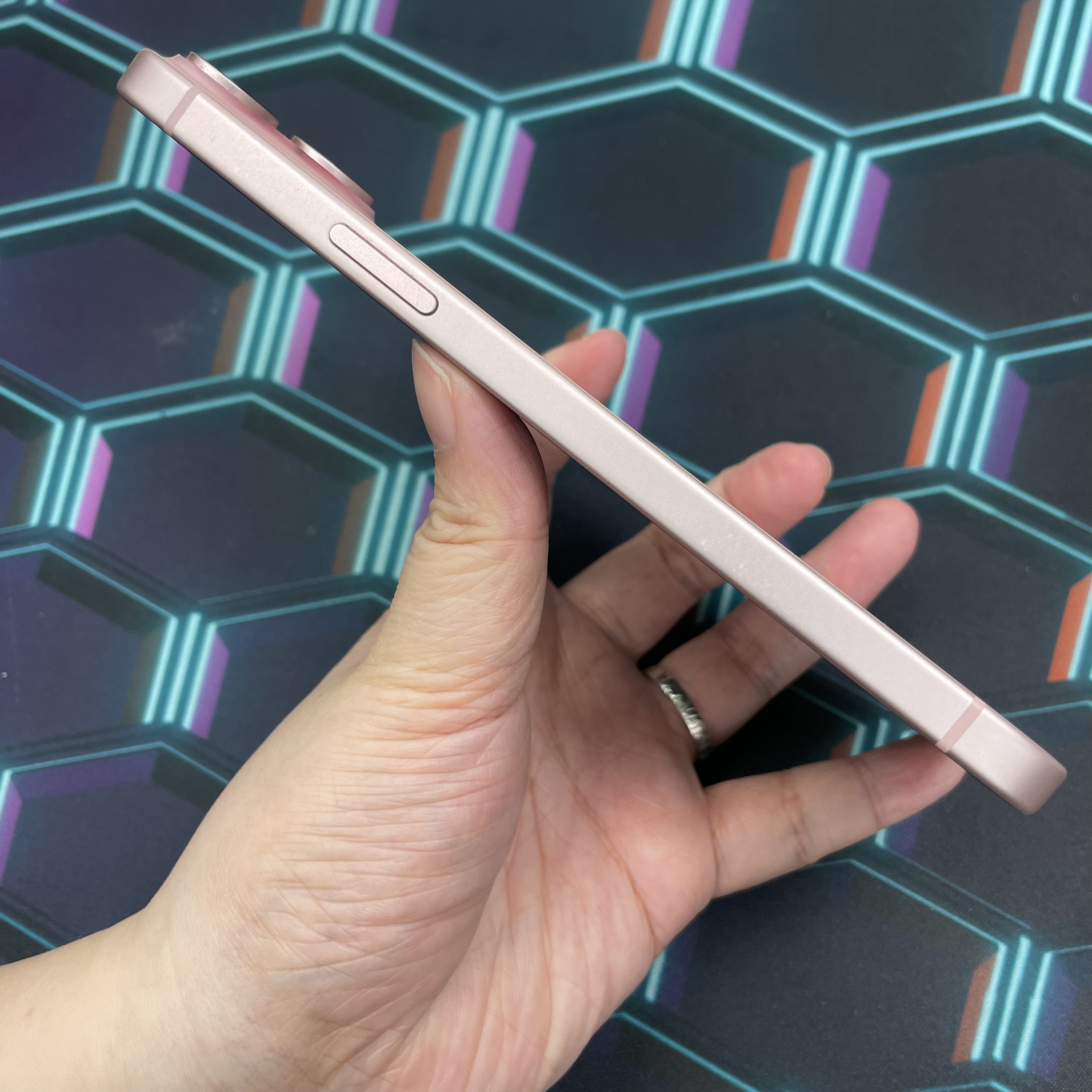 *6130 15 plus 勁靚機 256GB 電87 粉色 pink