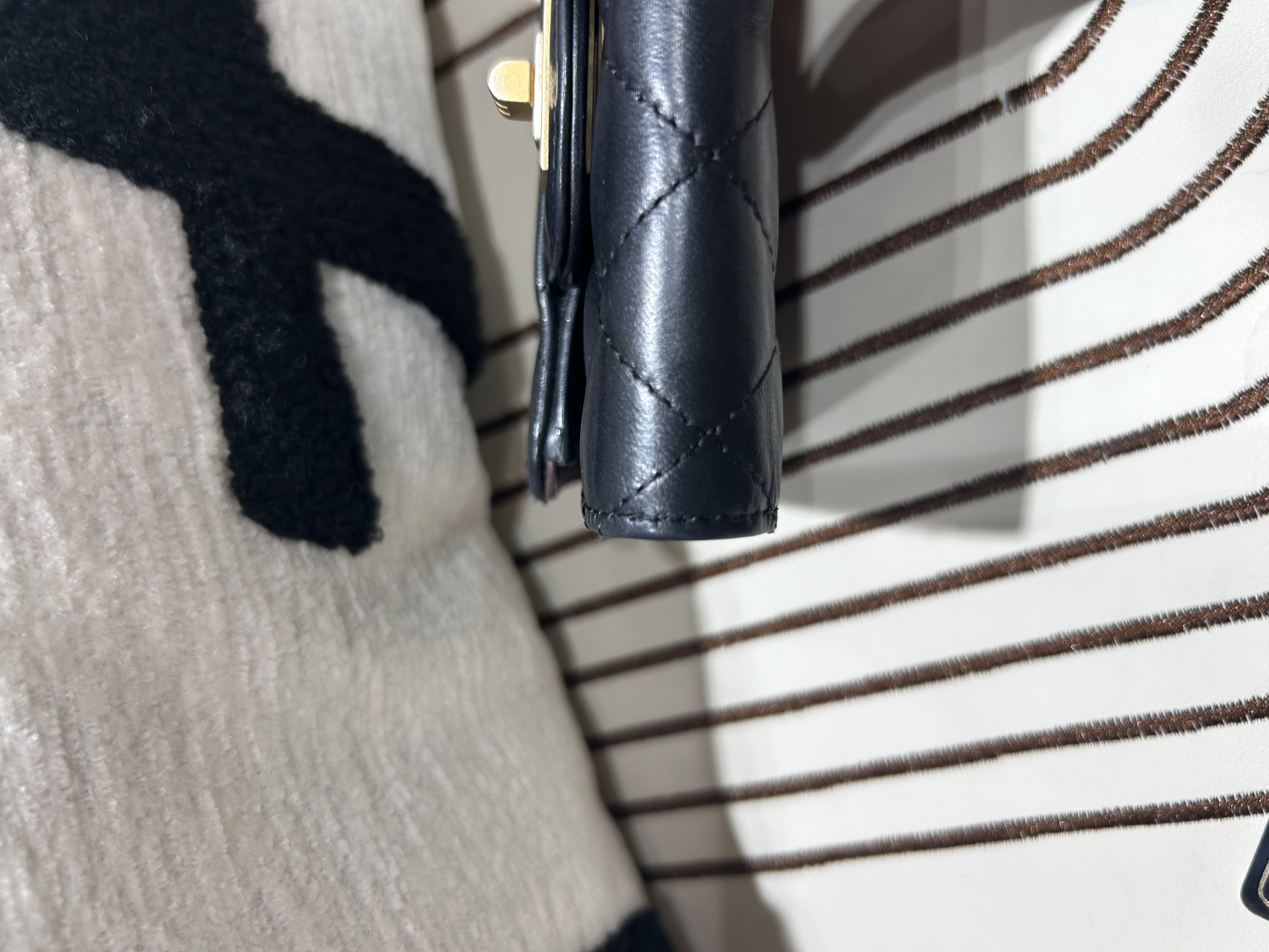 Chanel 2.55 wallet 黑色經典短銀包 100%Authentic,95% new ✅24card