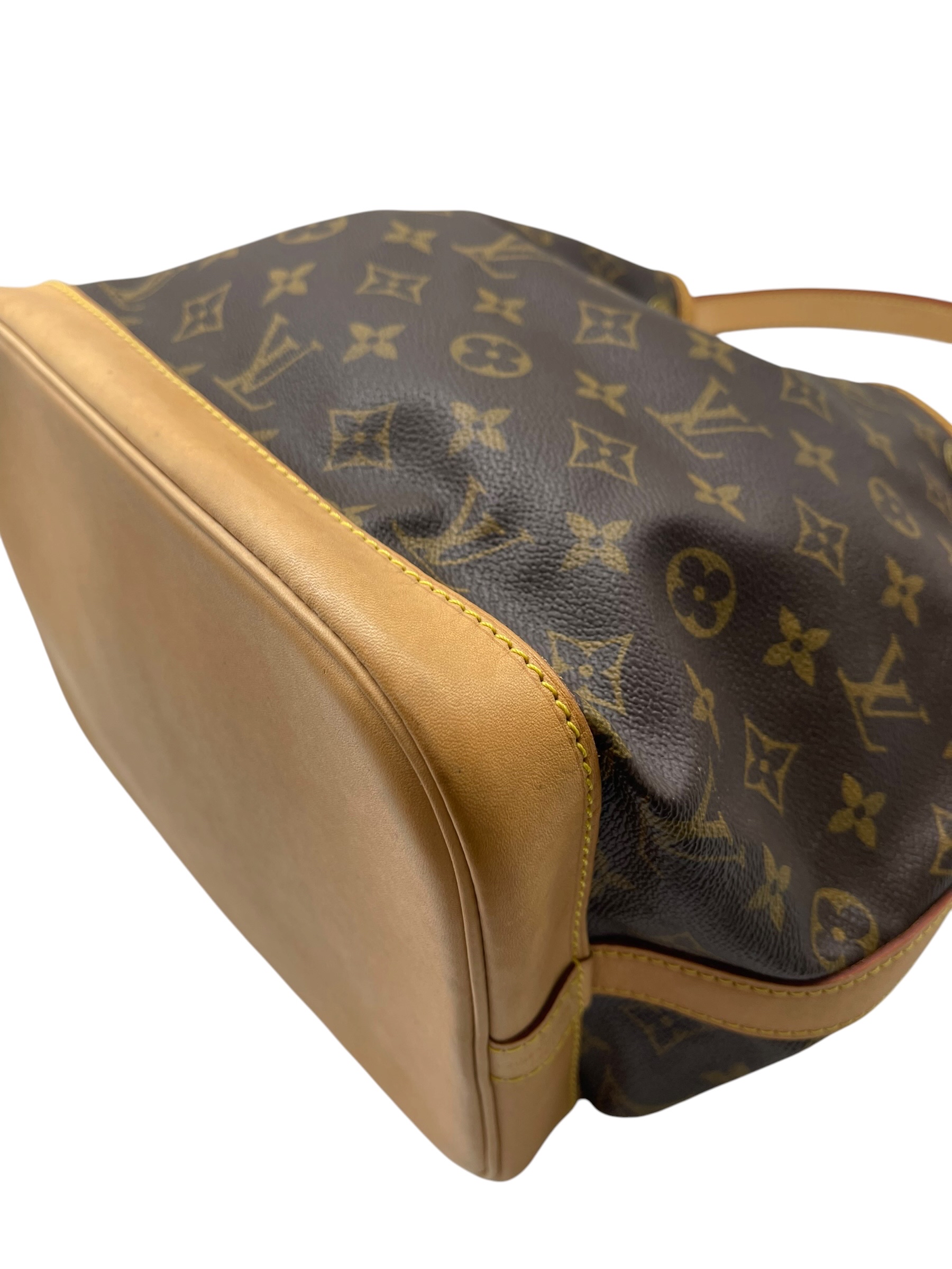 Pre-owned Louis Vuitton Bucket Bag / Product Code: 070808