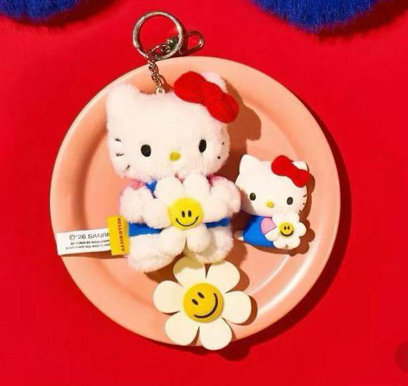 2026新品🆕Hello Kitty x wiggle wiggle 掛件