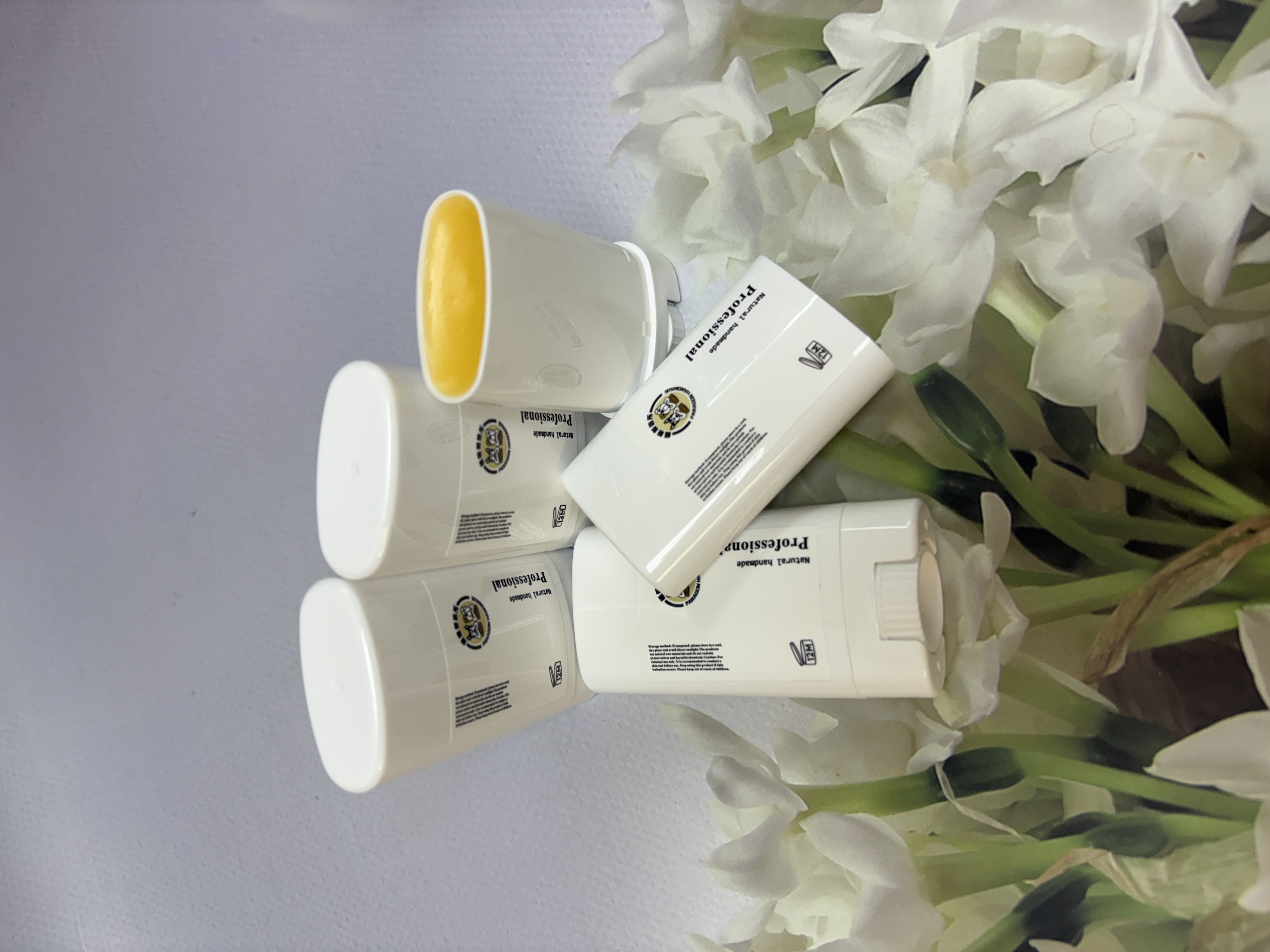 金盞花沒藥護唇油膏 Calendula Myrrh Lip Balm