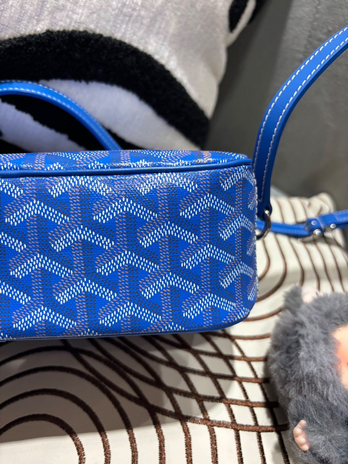 GOYARD Cap-Vert Shoulder Bag 25年 100%Authentic, 99%new ✅tap ✅dust bag 