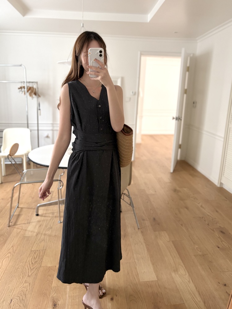 Arya Two-Way Textured Dress (Charcoal)