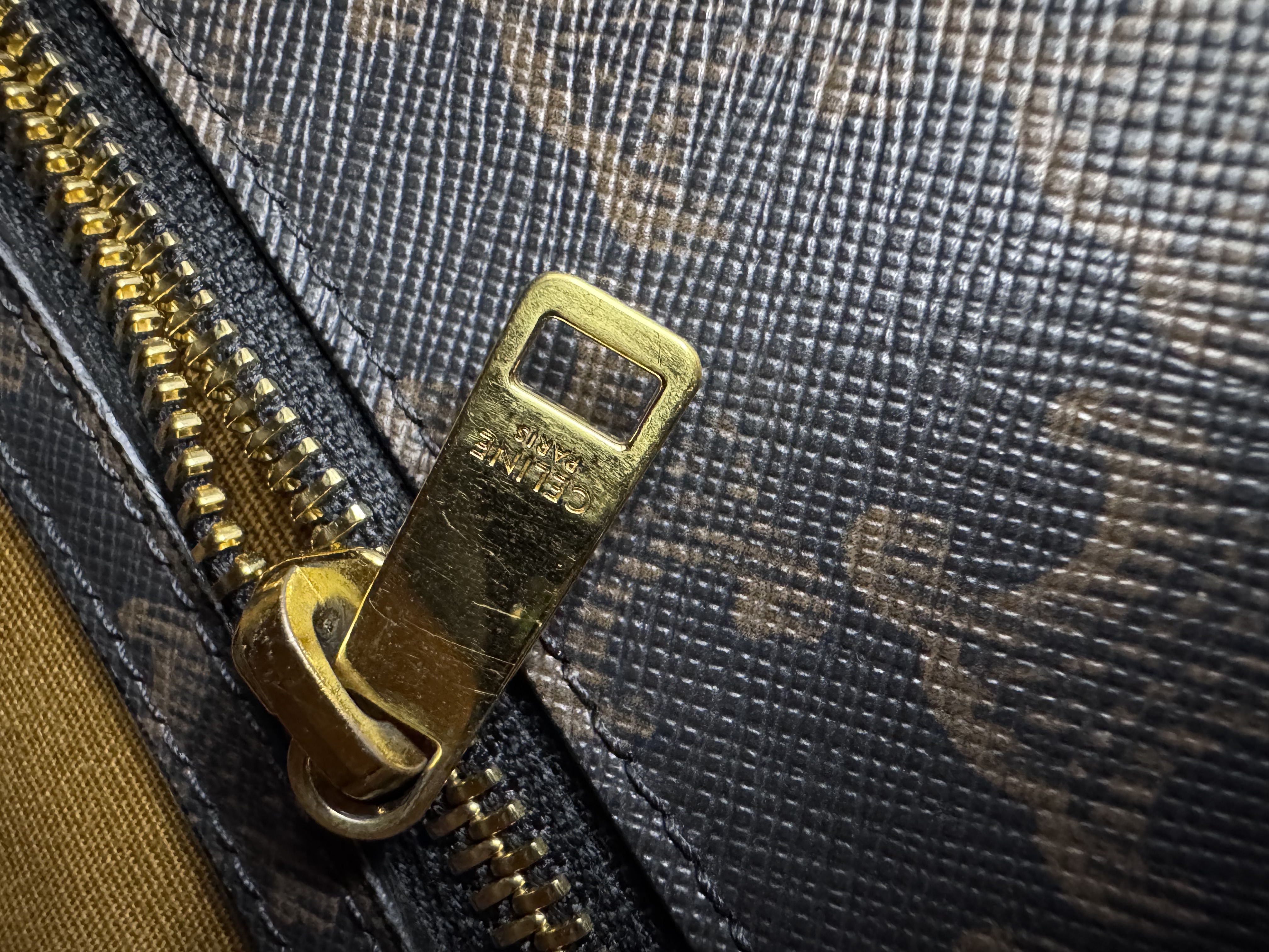 Celine Triomphe Vertical Cabas 