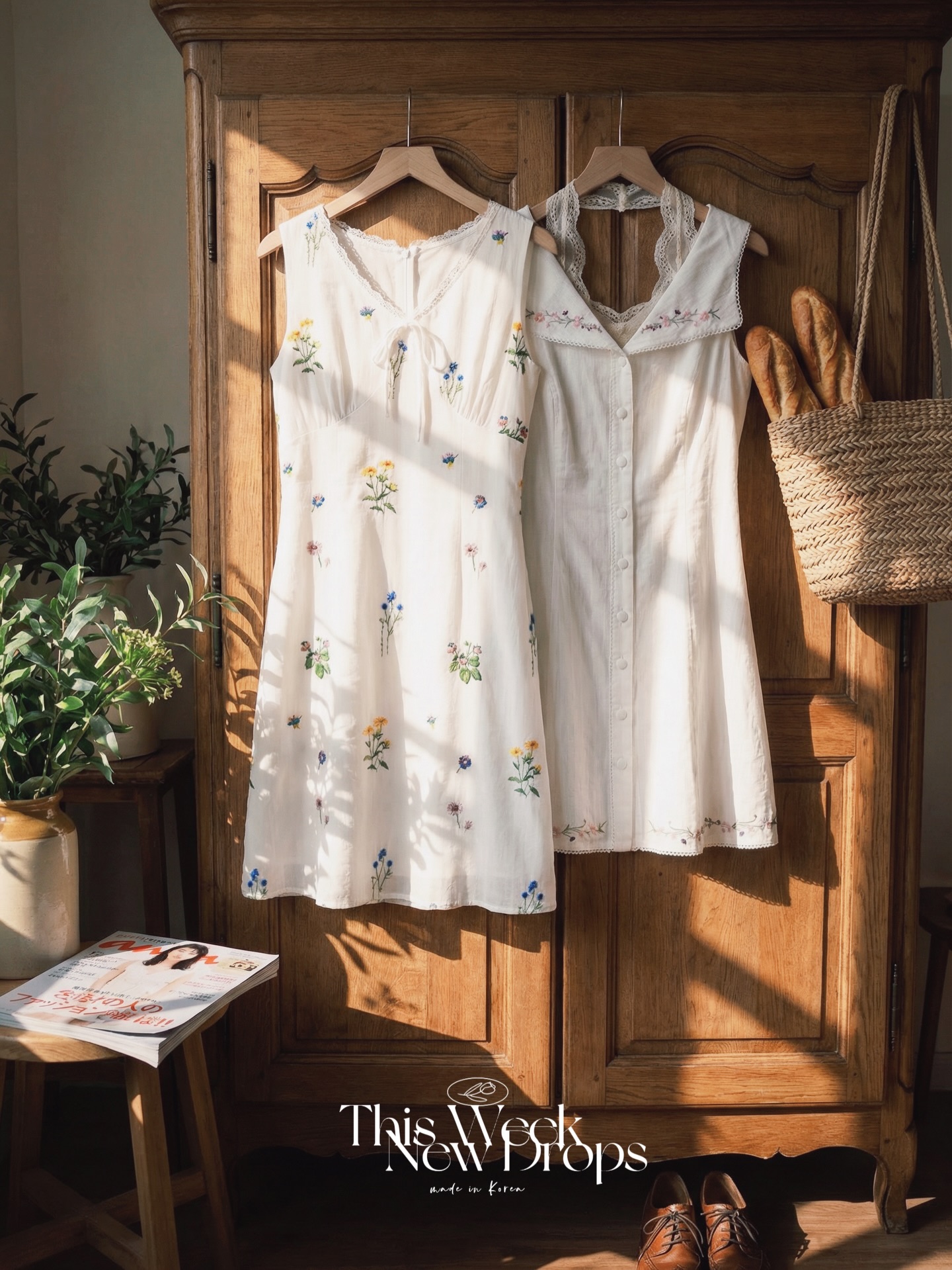 刺繡花短款連身裙