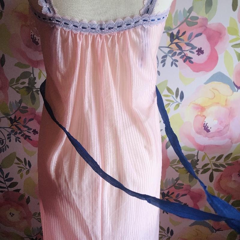 Vintage C.a. 1960s Pink Lace Ruffle Empire WaistLine Night Gown/Slip Dress/Boudoir Dress from Canada(MT1191)